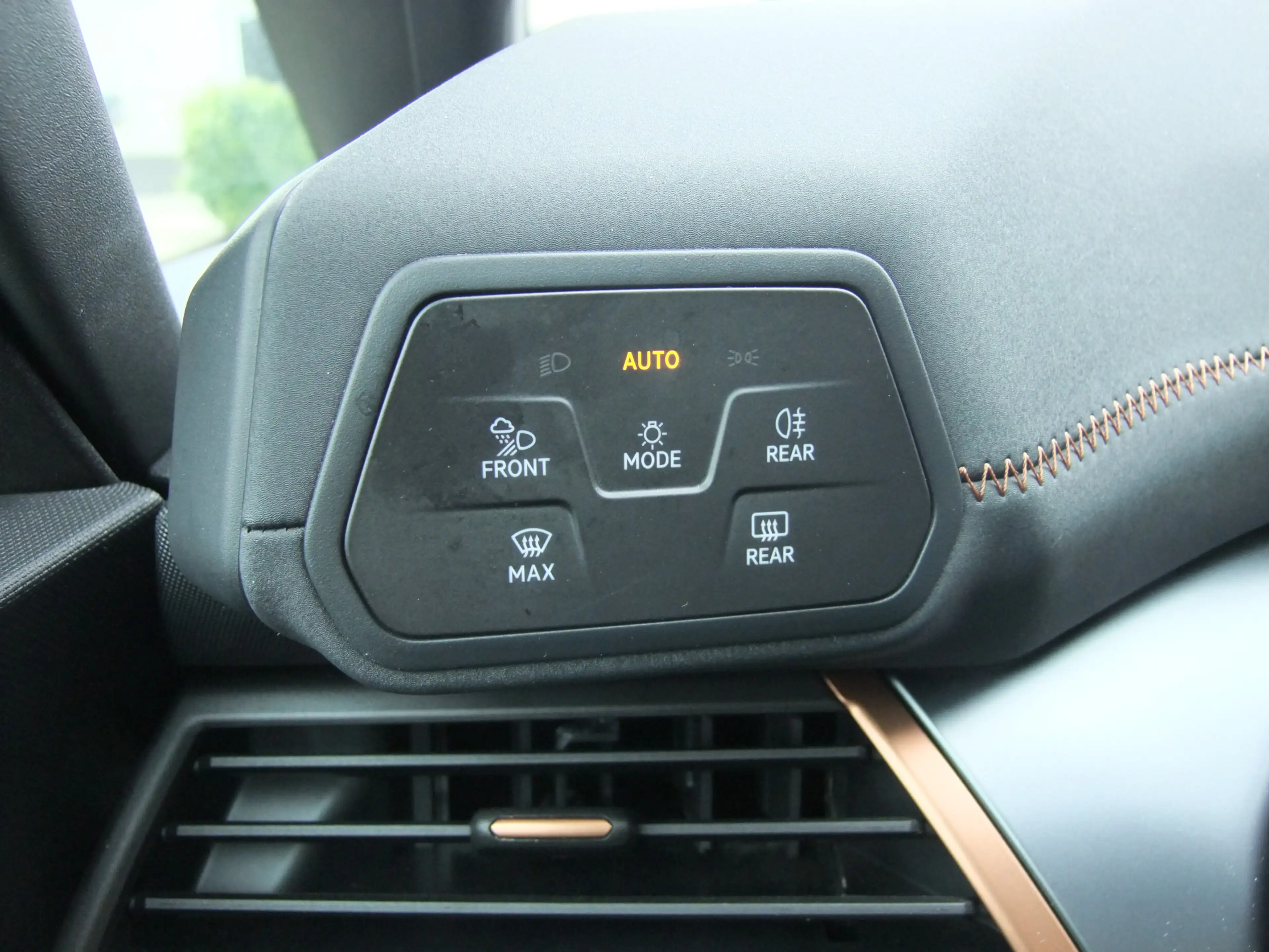 CUPRA Born Business One 62 kWh , Camera , Carplay, Adap-cruis — photo 29