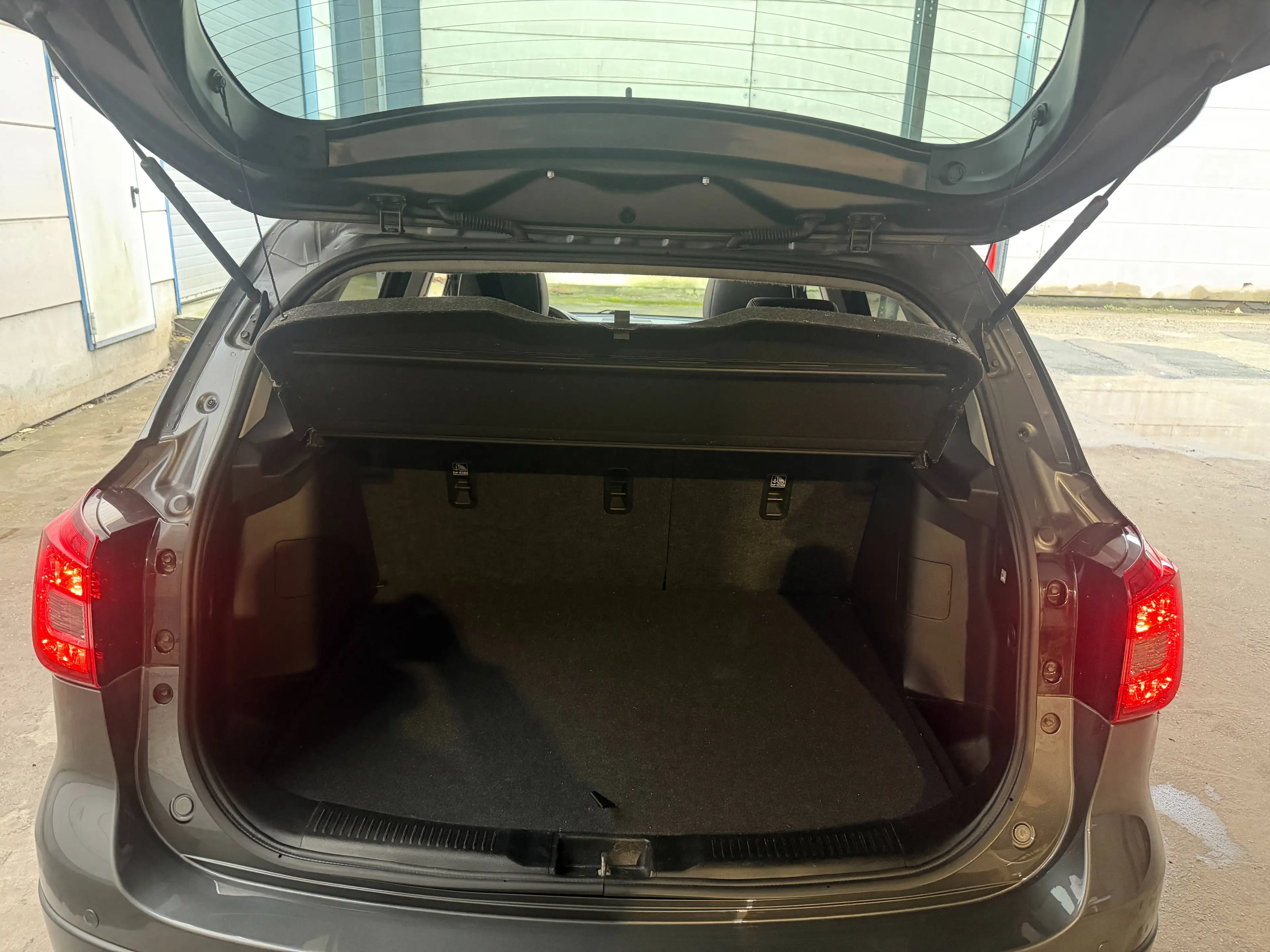 Suzuki SX4 S-Cross 1.4 Turbo GLX *GPS/Camera/Pano.Dak* — photo 8