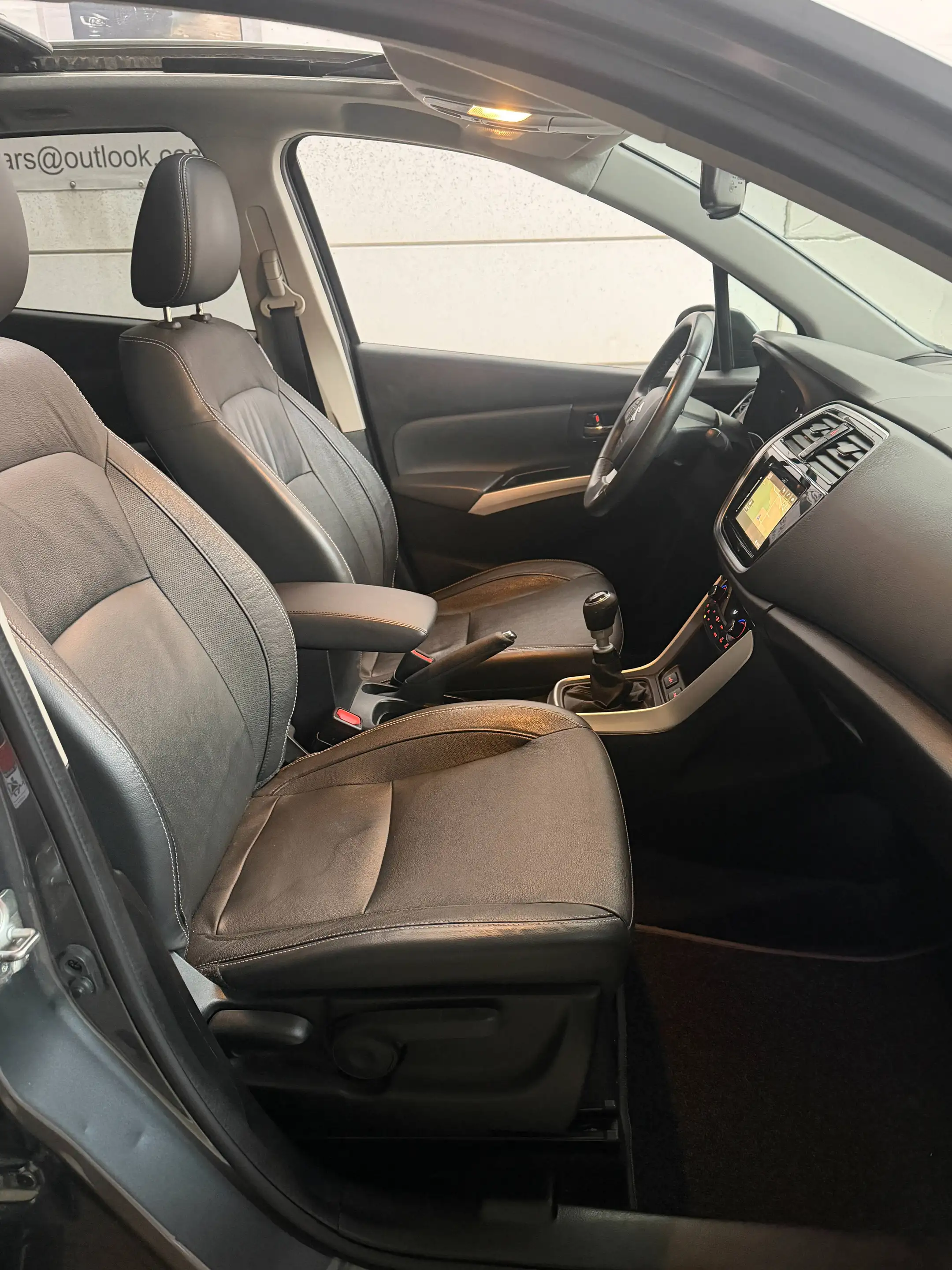 Suzuki SX4 S-Cross 1.4 Turbo GLX *GPS/Camera/Pano.Dak* — photo 11