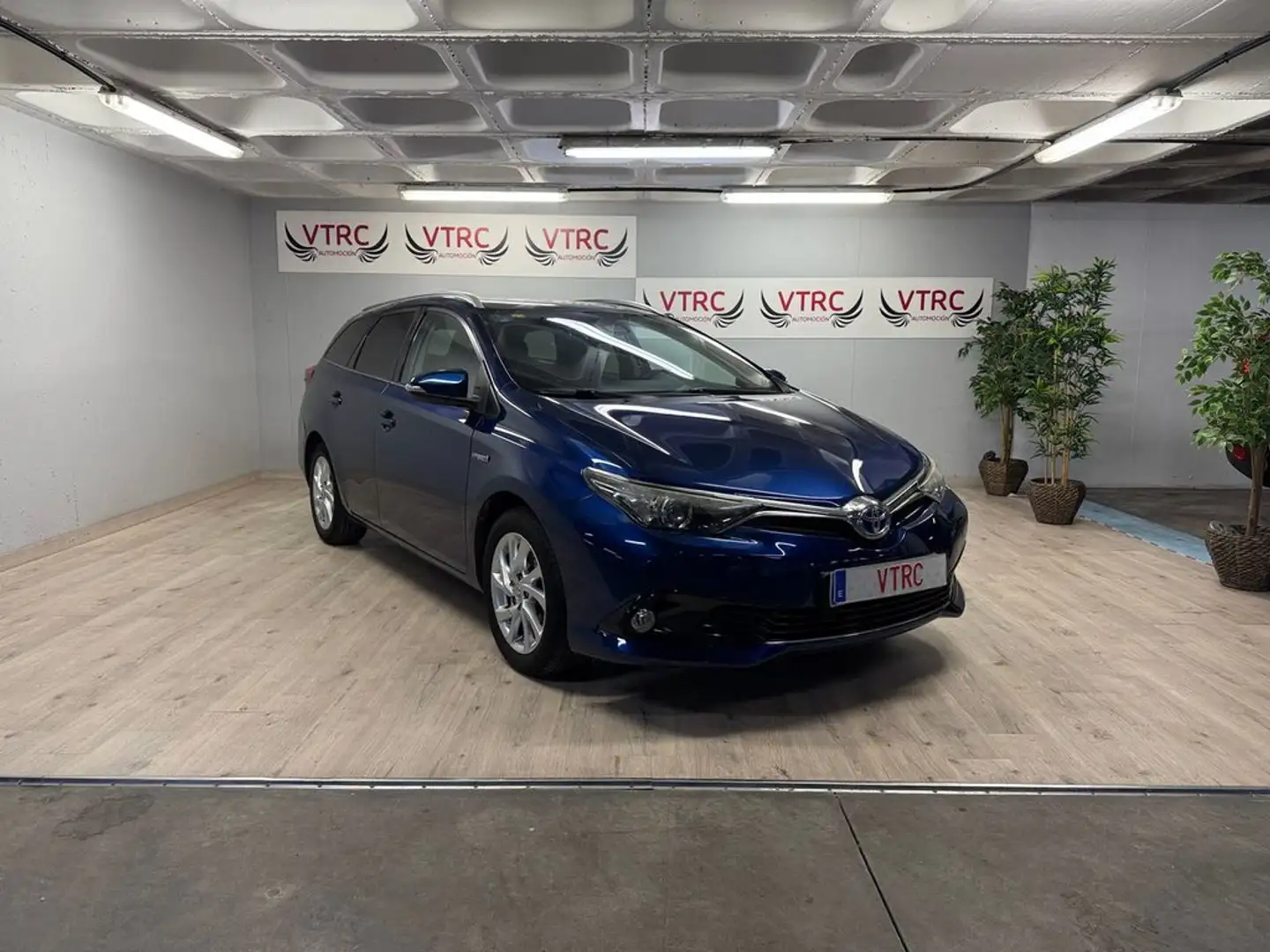 Toyota Auris Active Touring Sports Azul - 1