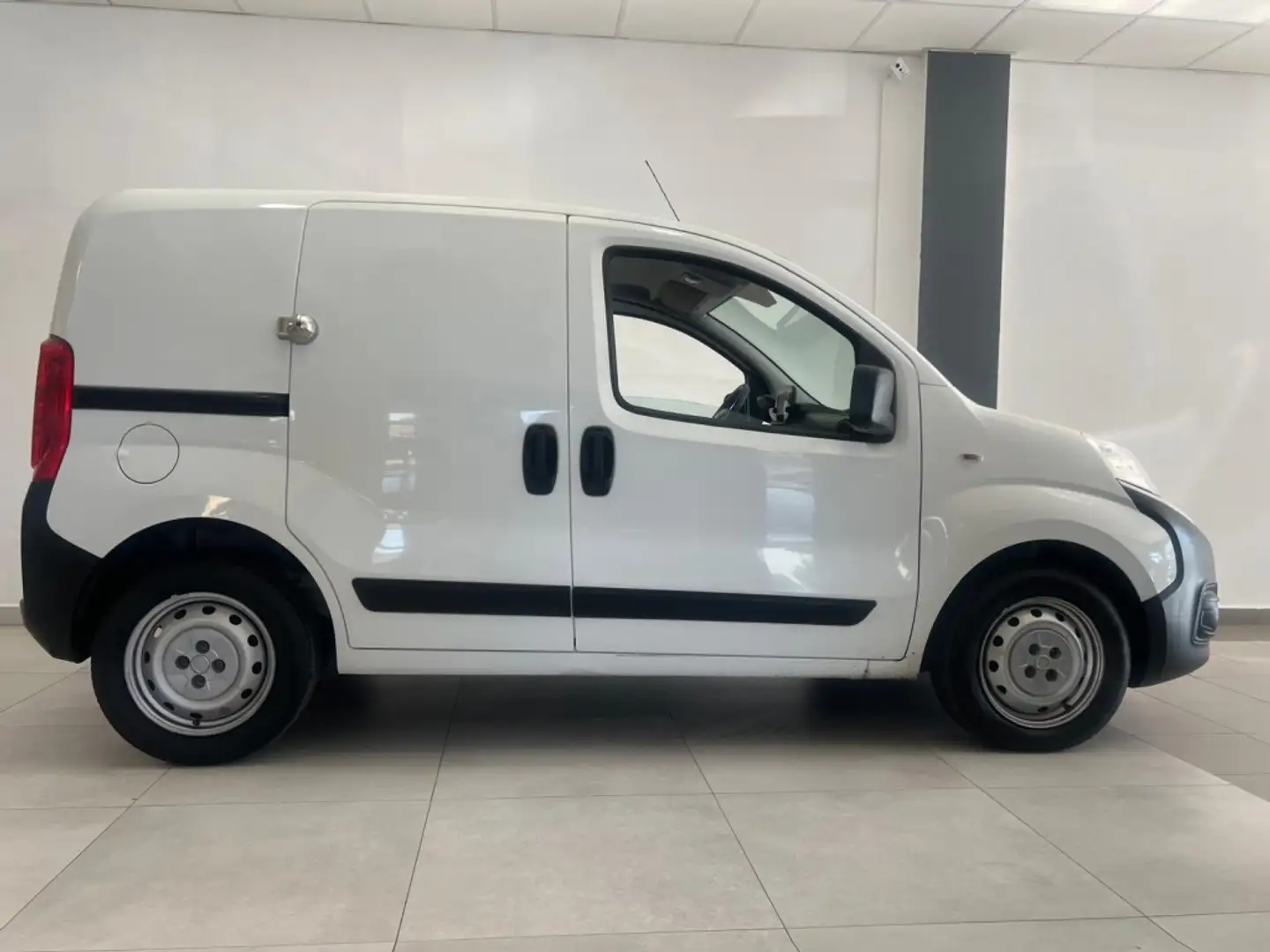 Fiat Fiorino Comercial Cargo 1.3Mjt SX 70kW Blanco - 1