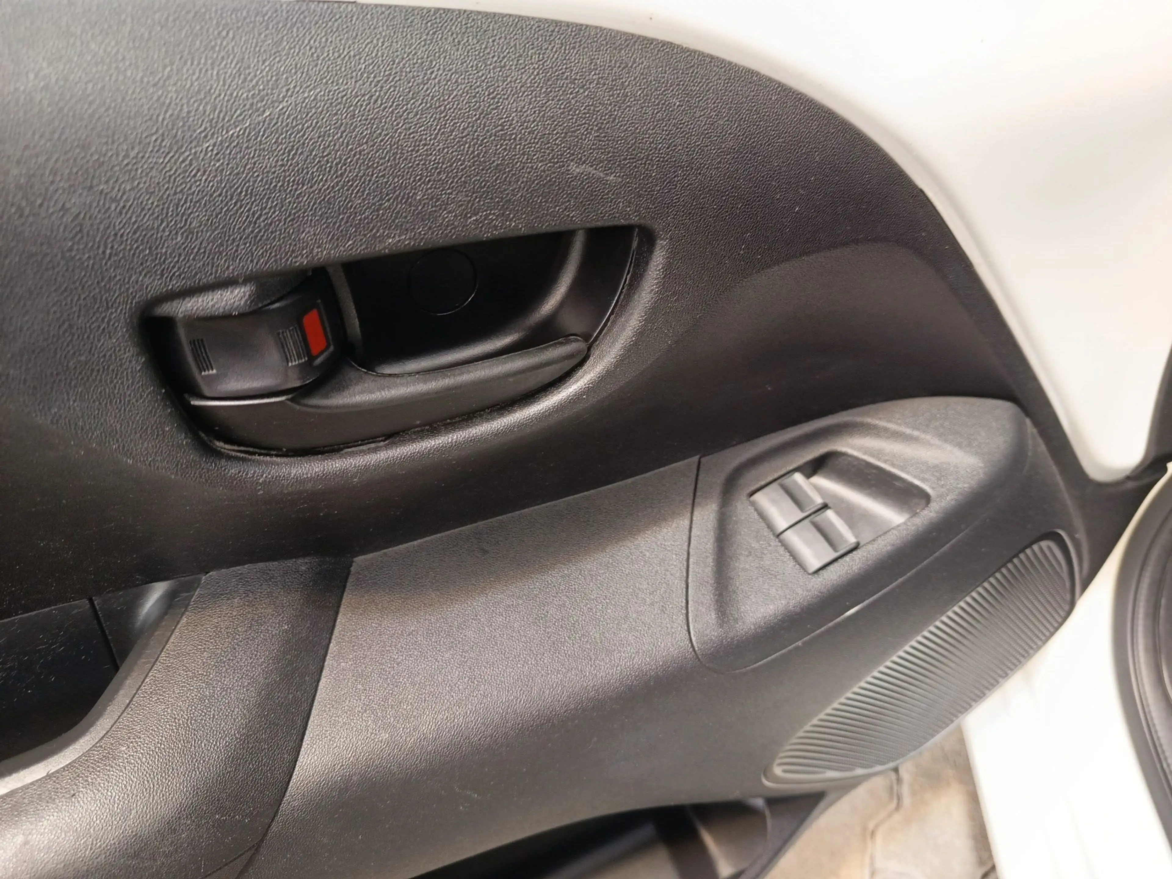 Citroen C1 Airscape Feel — photo 10