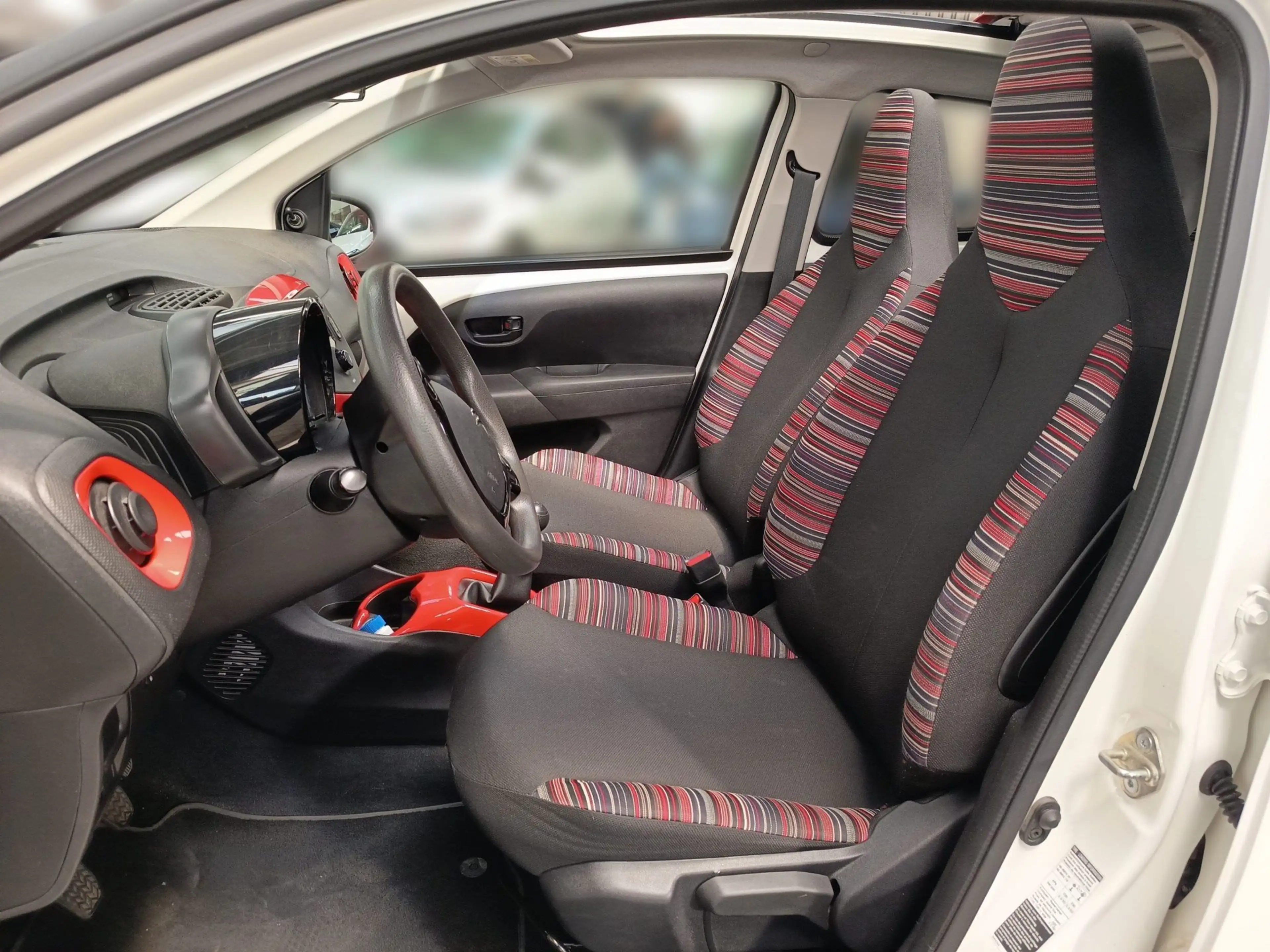 Citroen C1 Airscape Feel — photo 9