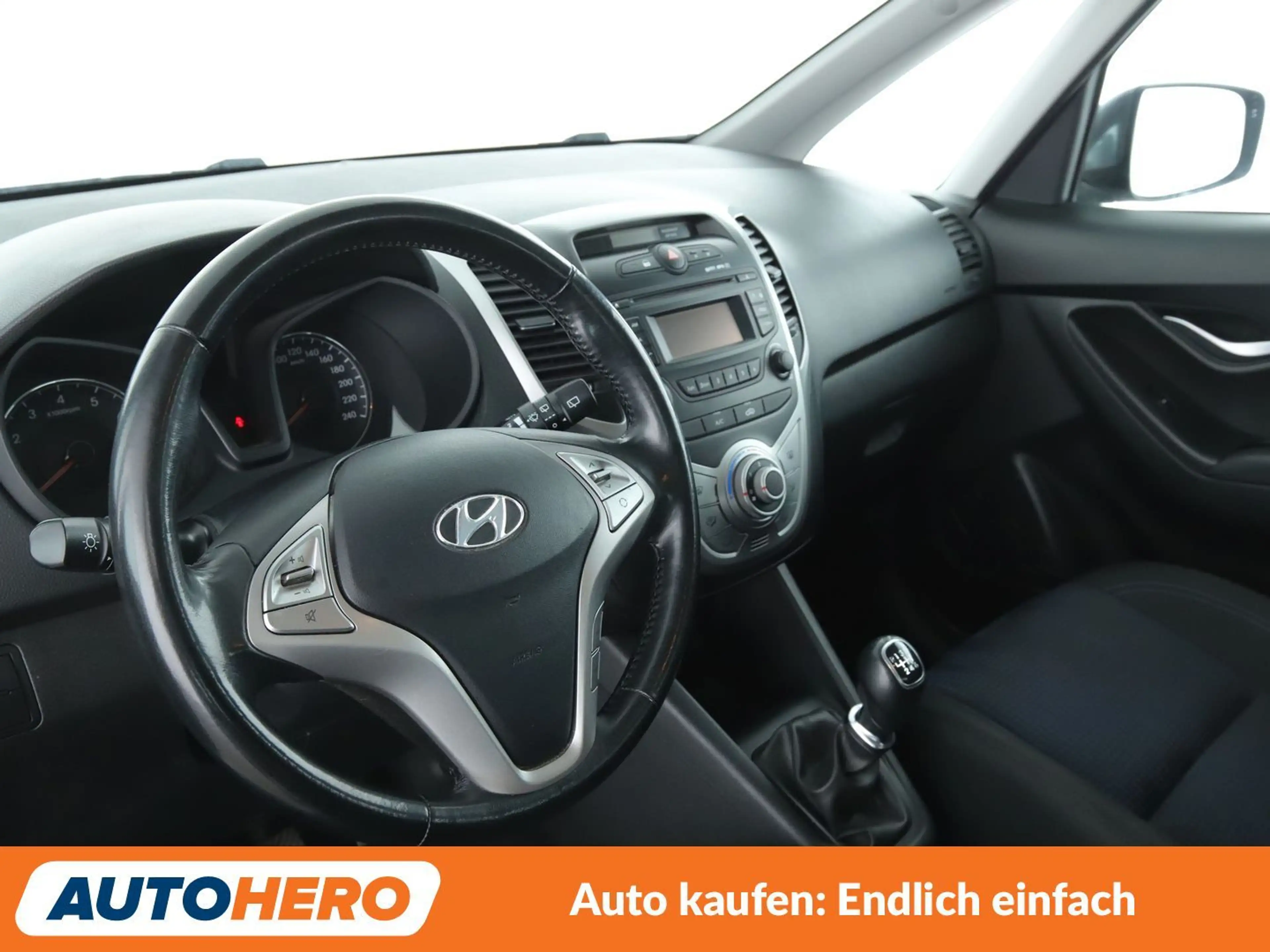 Hyundai iX20 1.6 Comfort*KLIMA*AHK*GARANTIE* — photo 12