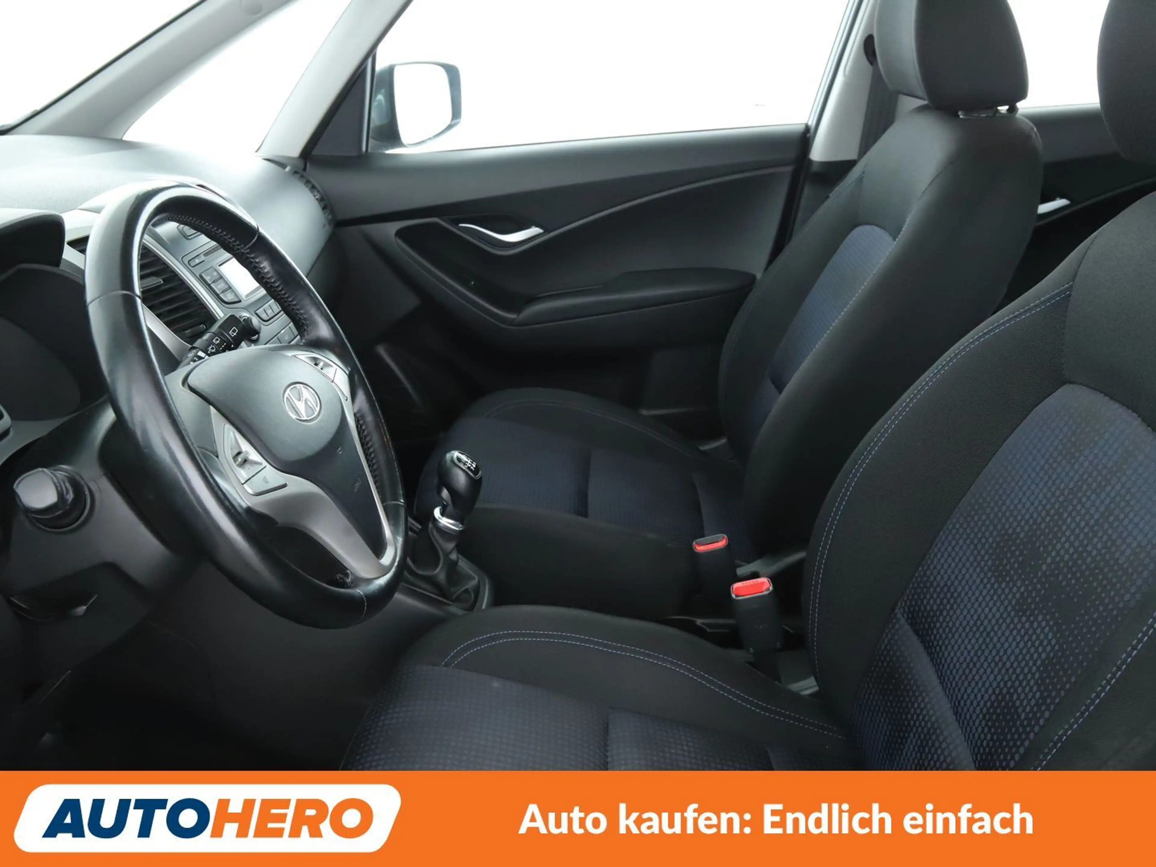 Hyundai iX20 1.6 Comfort*KLIMA*AHK*GARANTIE* — photo 13
