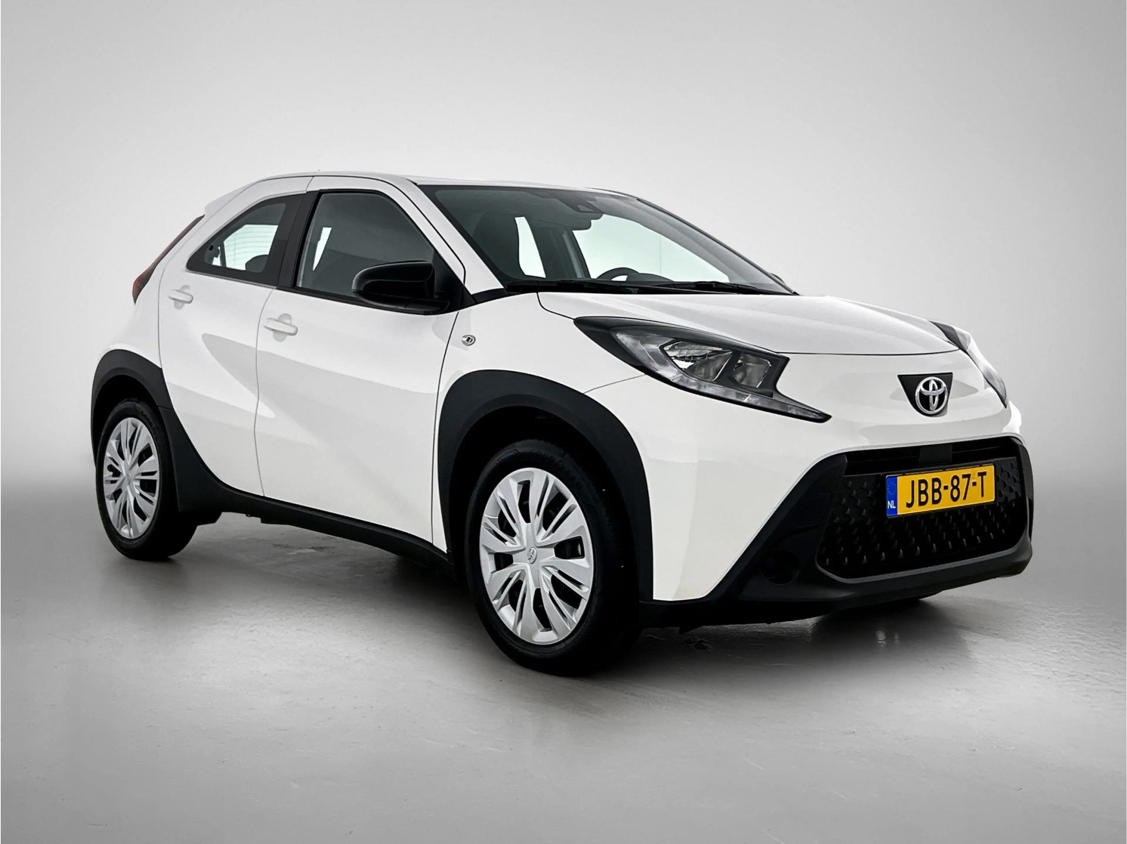 Toyota Aygo X 1.0 VVT-i S-CVT Play | BTW voertuig | Apple CarPla — photo 13