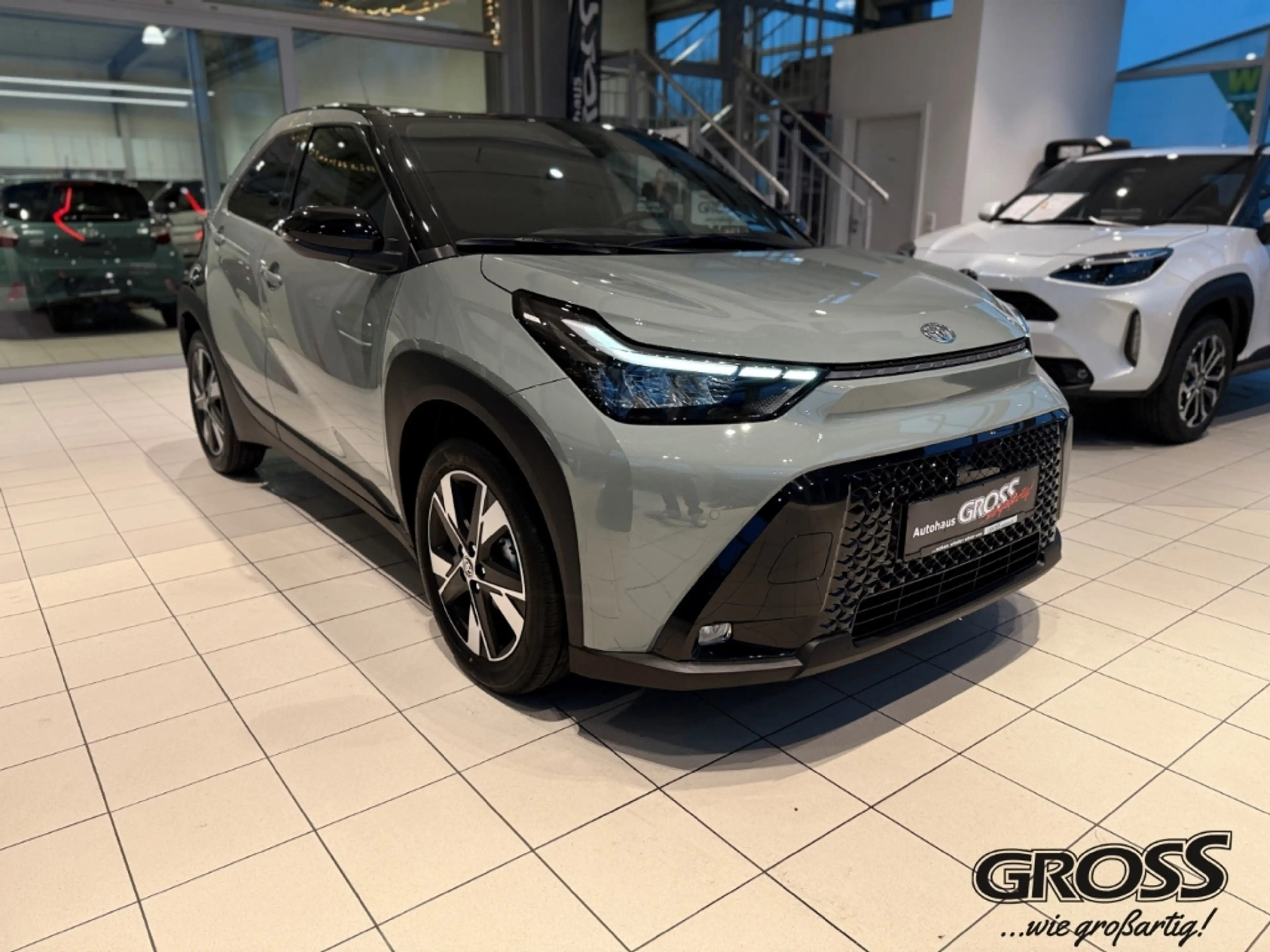 Toyota Aygo X HYBRID // NEUES MODELL // LED Navi Digitales Cockp — photo 4