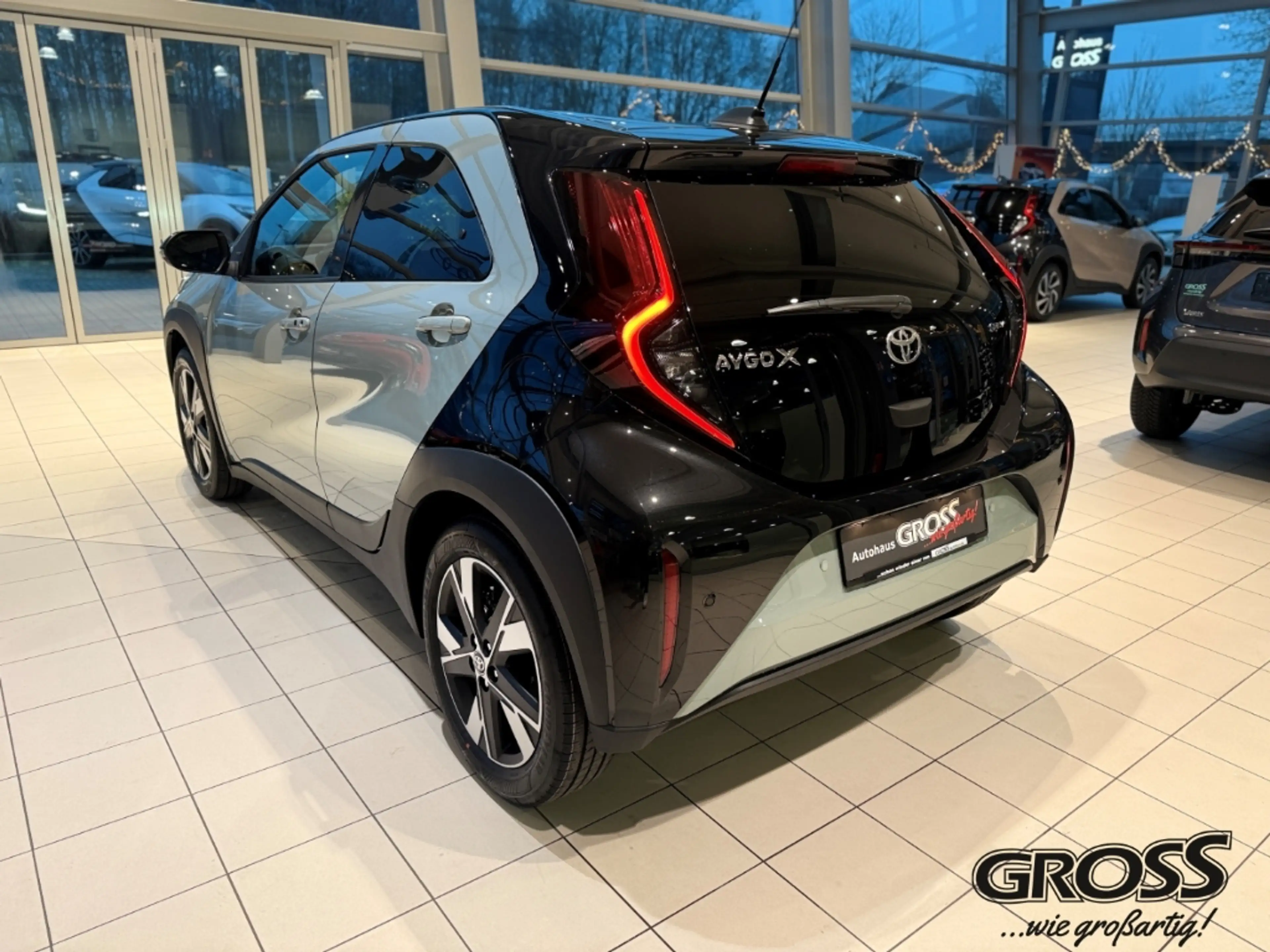 Toyota Aygo X HYBRID // NEUES MODELL // LED Navi Digitales Cockp — photo 11