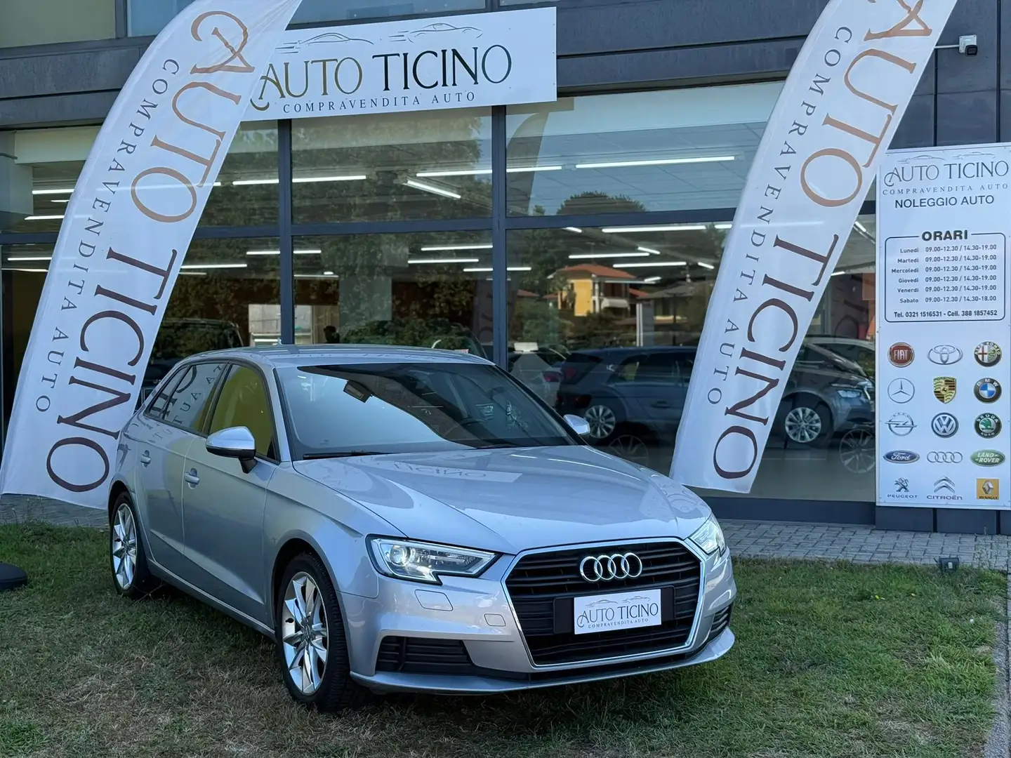 Audi A3 A3 Sportback 30 1.6 tdi Sport 116cv Argento - 1