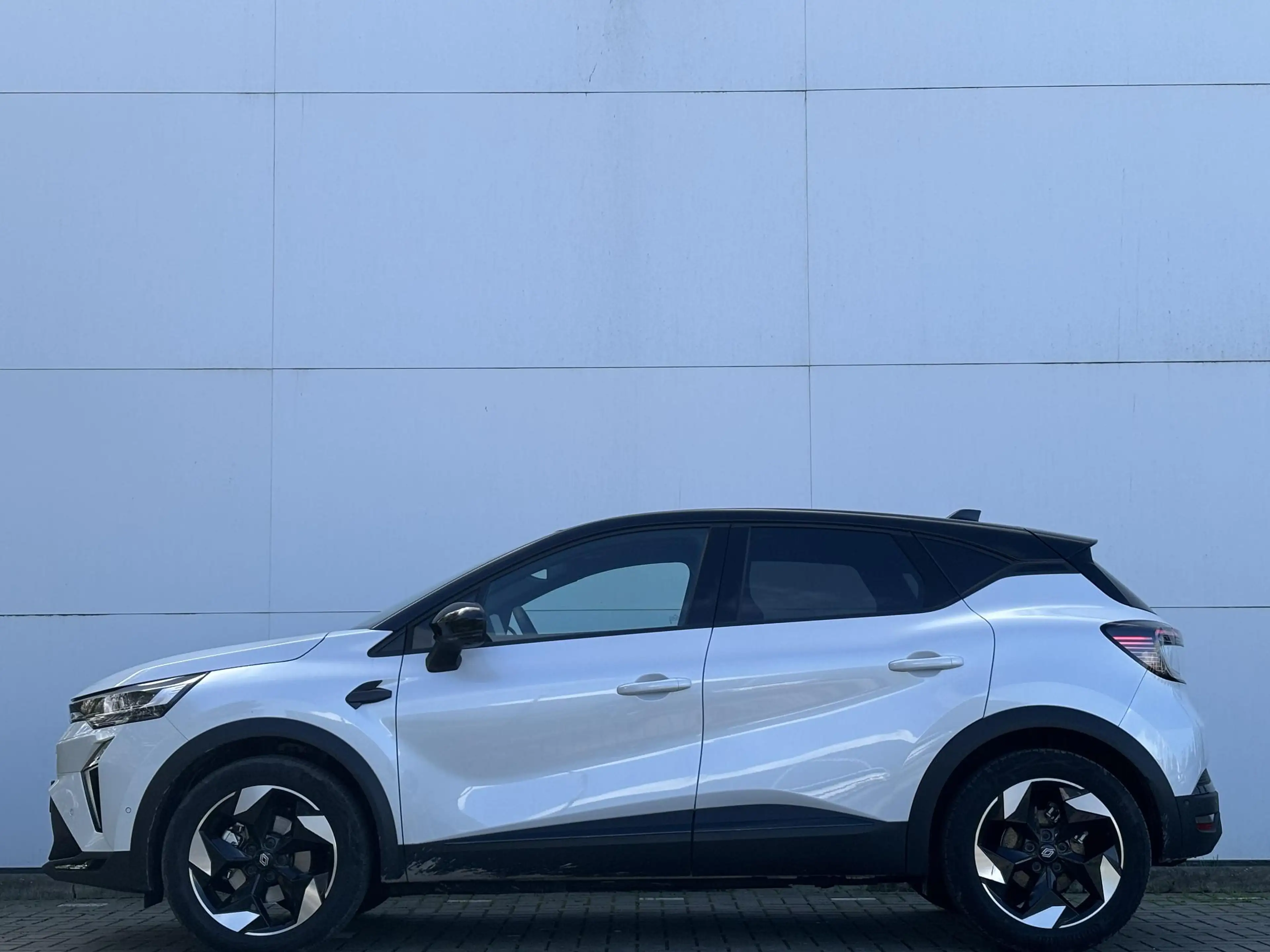 Renault Captur 1.8 E-Tech full hybrid 160 techno l Pack Advanced — photo 16