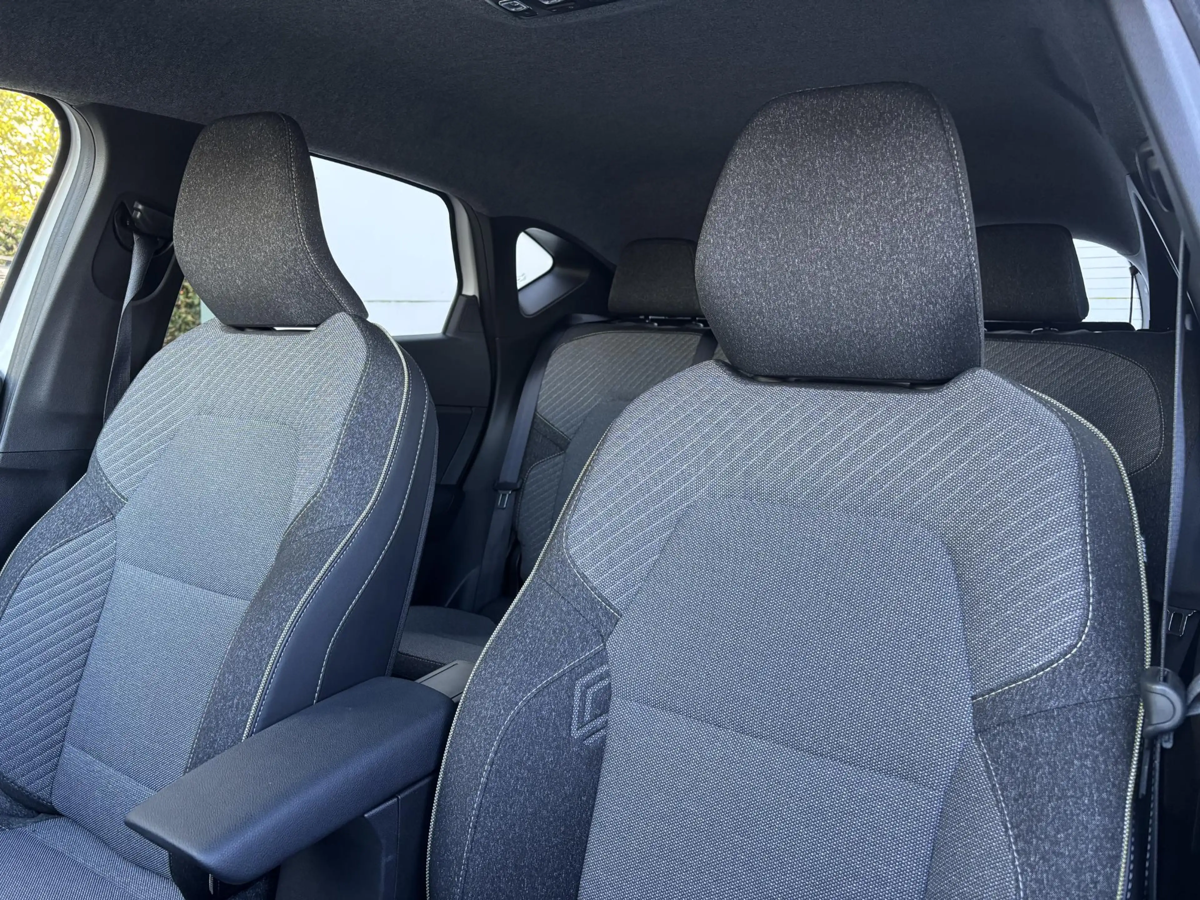 Renault Captur 1.8 E-Tech full hybrid 160 techno l Pack Advanced — photo 7
