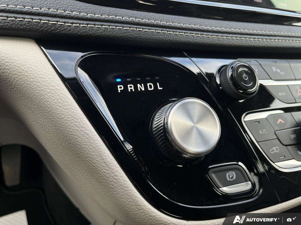 used 2023 Chrysler Pacifica car, priced at $33,999