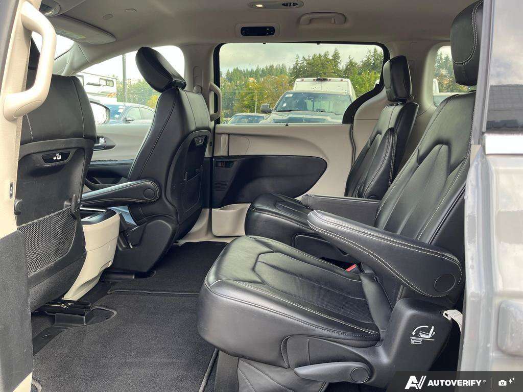 used 2023 Chrysler Pacifica car, priced at $33,999