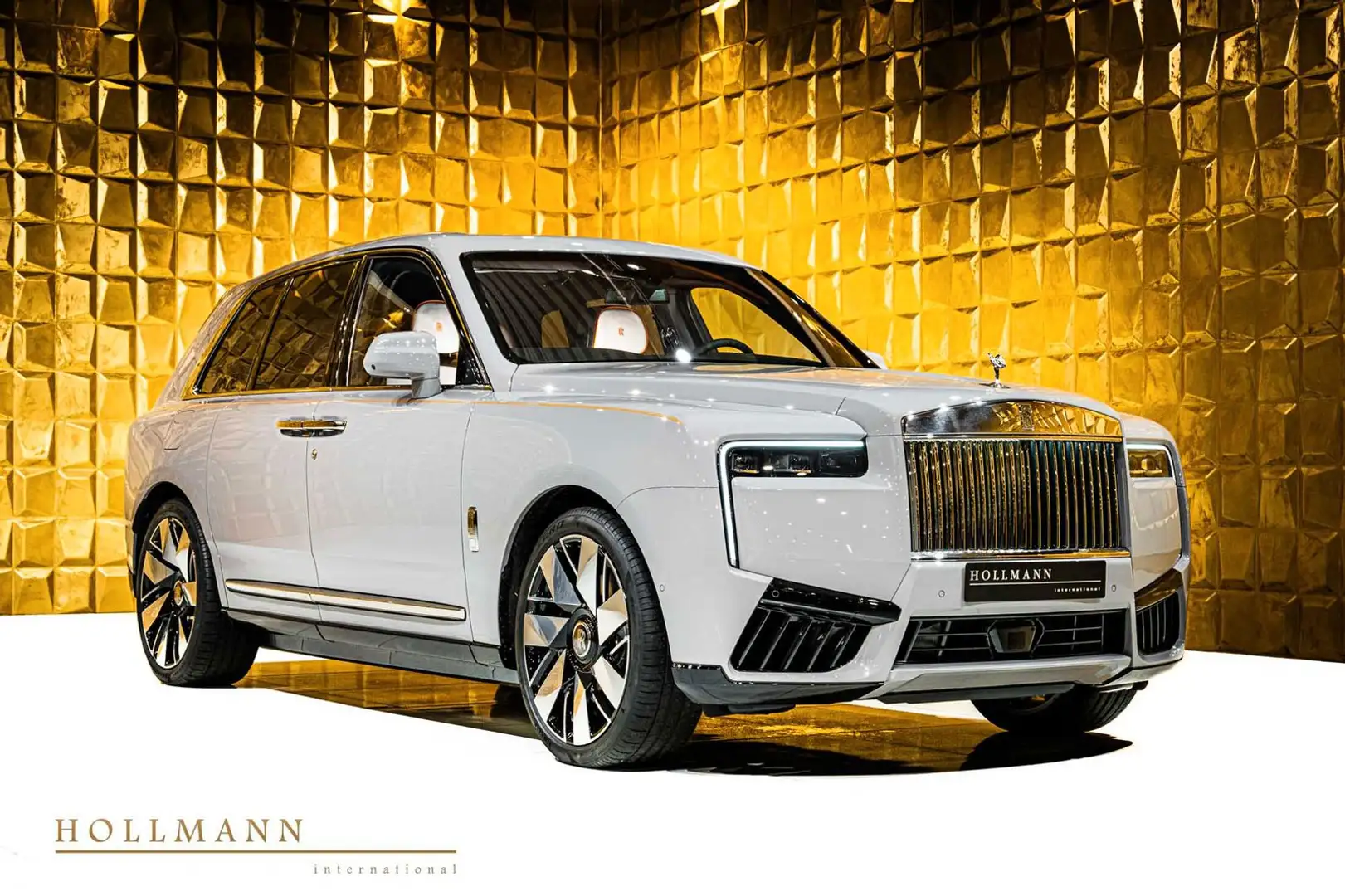 Rolls-Royce Cullinan SERIES II + 4SEATS + FACELIFT+ Grigio - 1