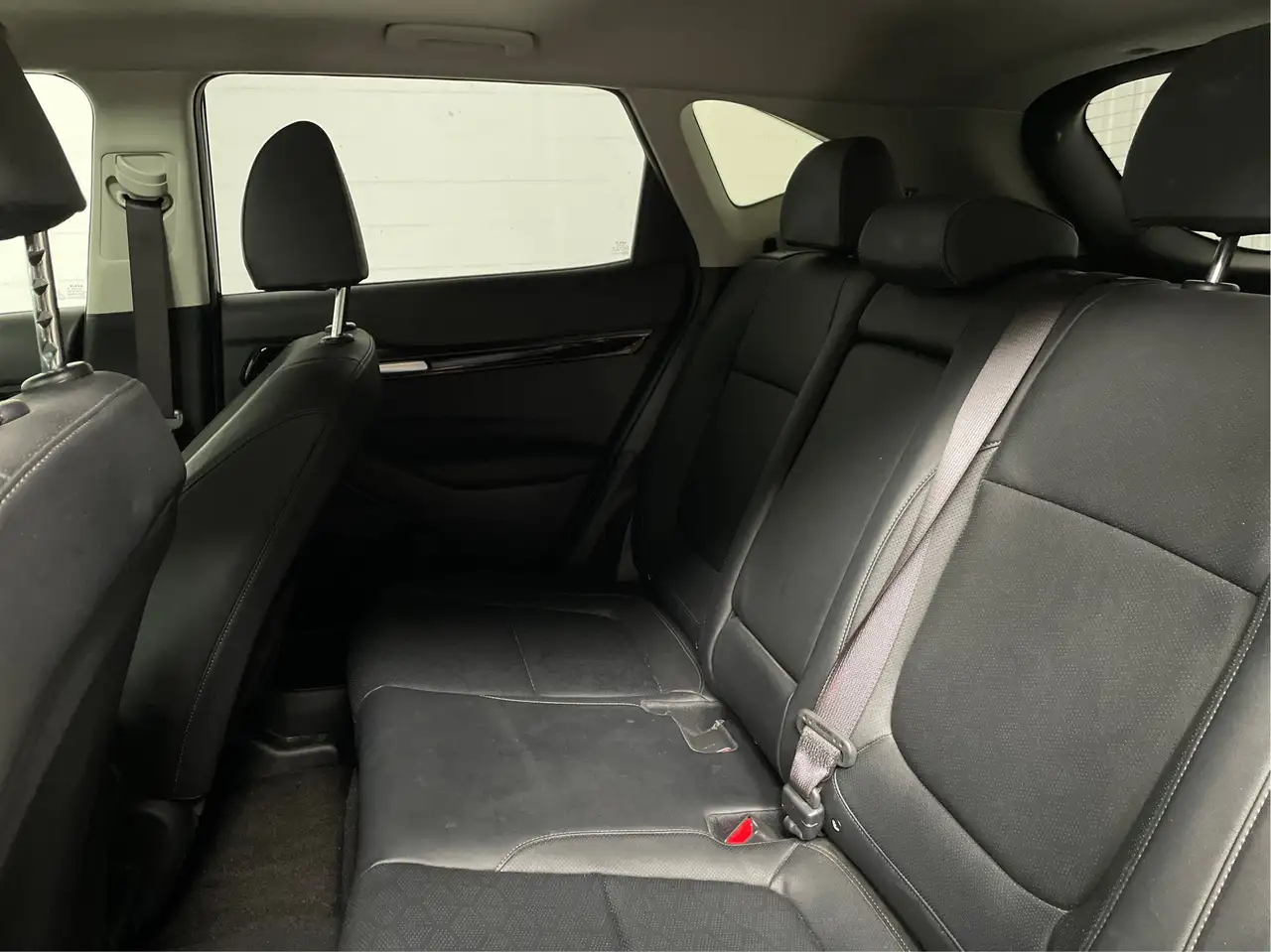 Kia Seltos снимка Kia Seltos