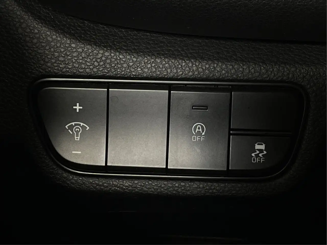 Kia Seltos снимка Kia Seltos