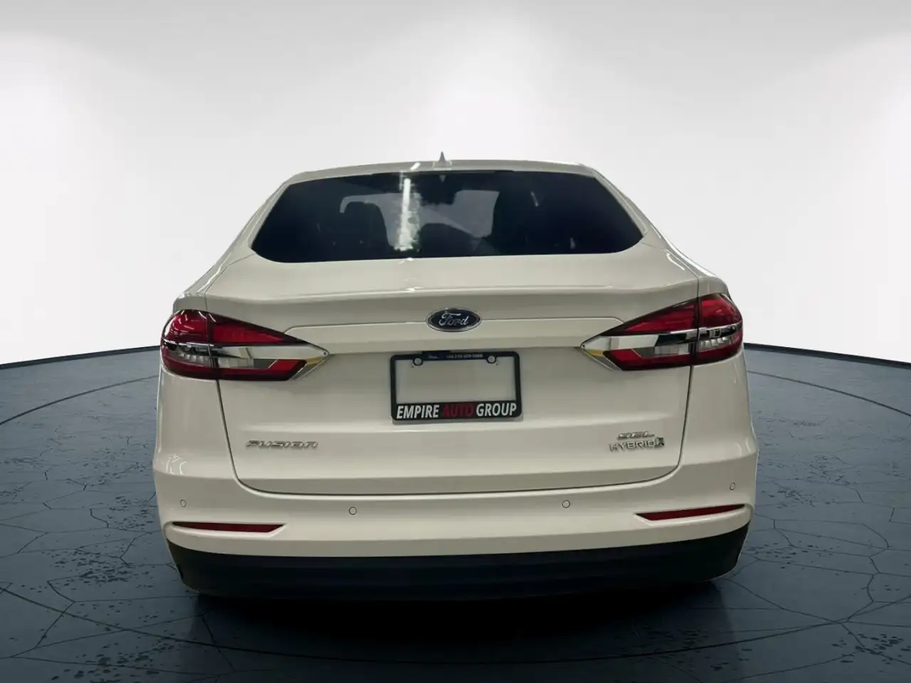 Ford Fusion Hybrid снимка Ford Fusion Hybrid