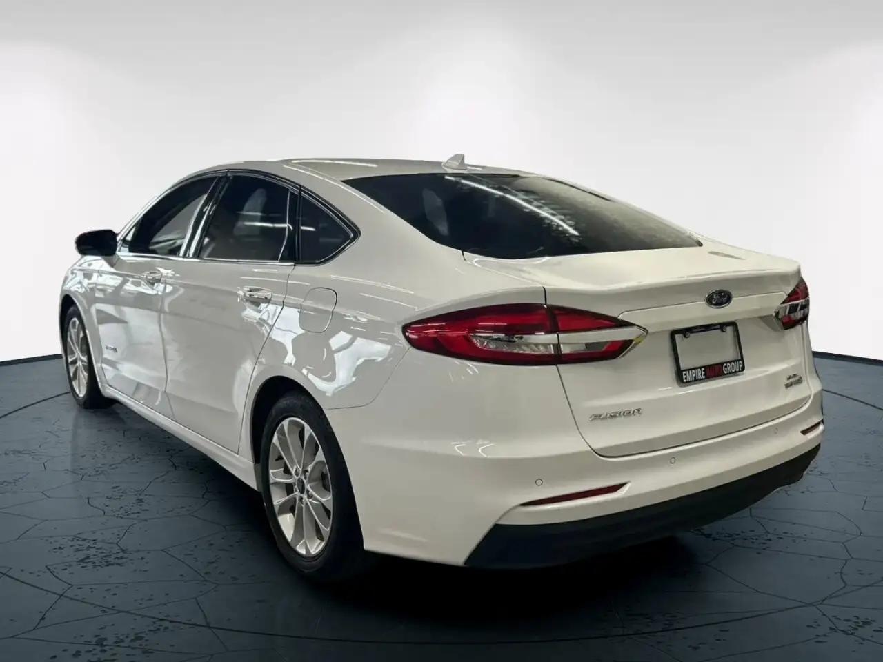 Ford Fusion Hybrid снимка Ford Fusion Hybrid