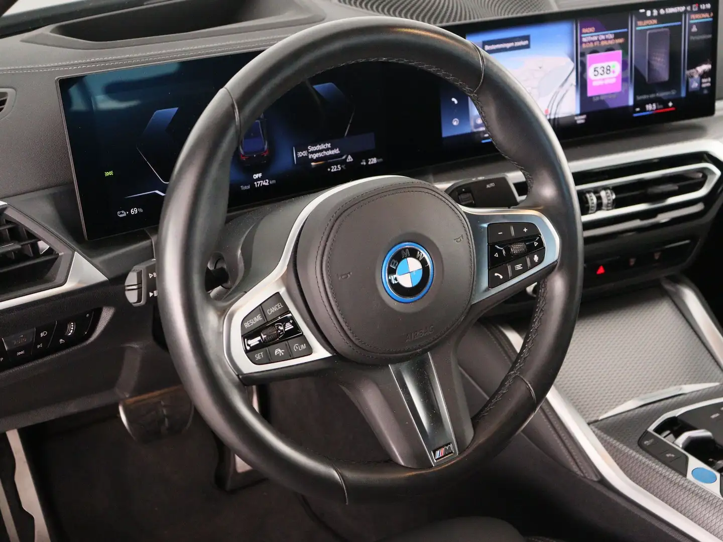 BMW i4 eDrive35 M Sport High Executive 70 kWh Noir - 2