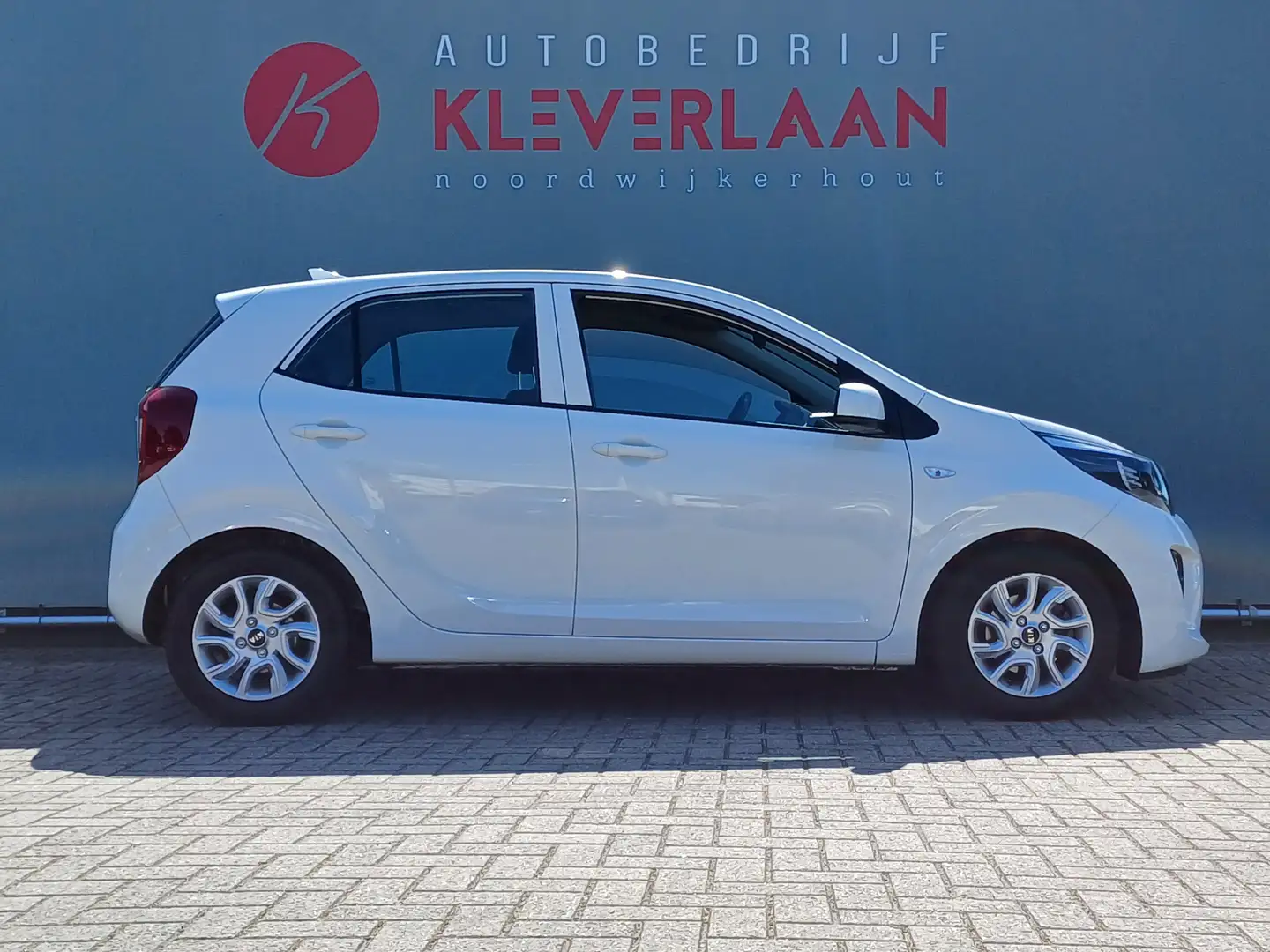 Kia Picanto 1.0 MPi DynamicPlusLine | CAMERA | NAVI | CRUISE C Wit - 2