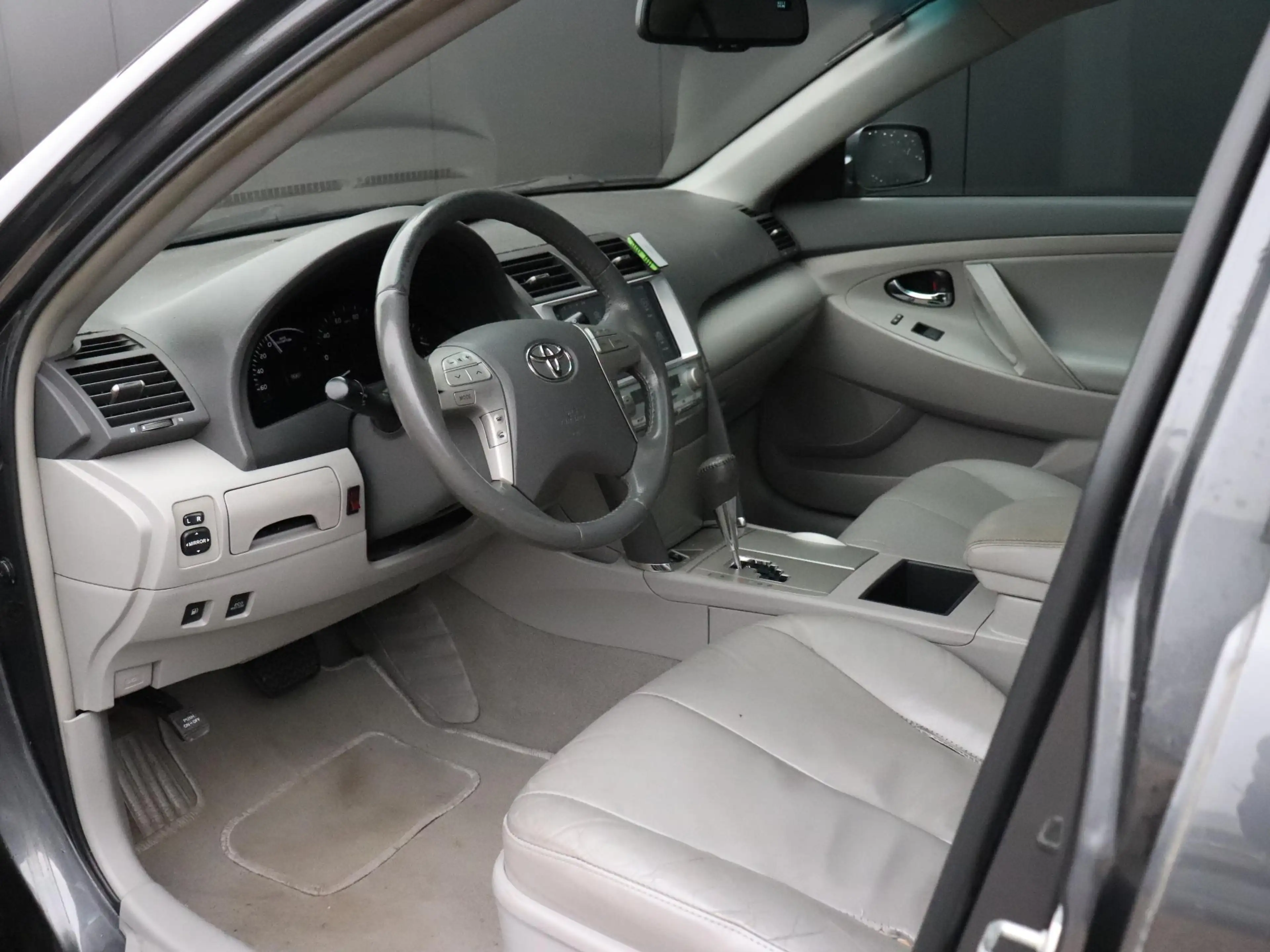 Toyota Camry | LEDER | SCHUIFDAK | CAMERA | CRUISE | STOELVERW. — photo 9
