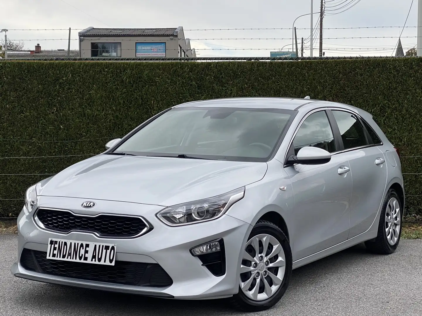 Kia Ceed / cee'd 1.0 T-GDi More - 1e Main - Garantie 12 Mois Silber - 1