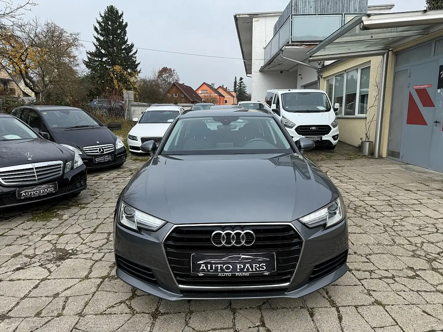 Audi A4 Avant 2,0 TDI-ANHÄNGERKUPP.-SEHR GEPFLEGT Gris - 2