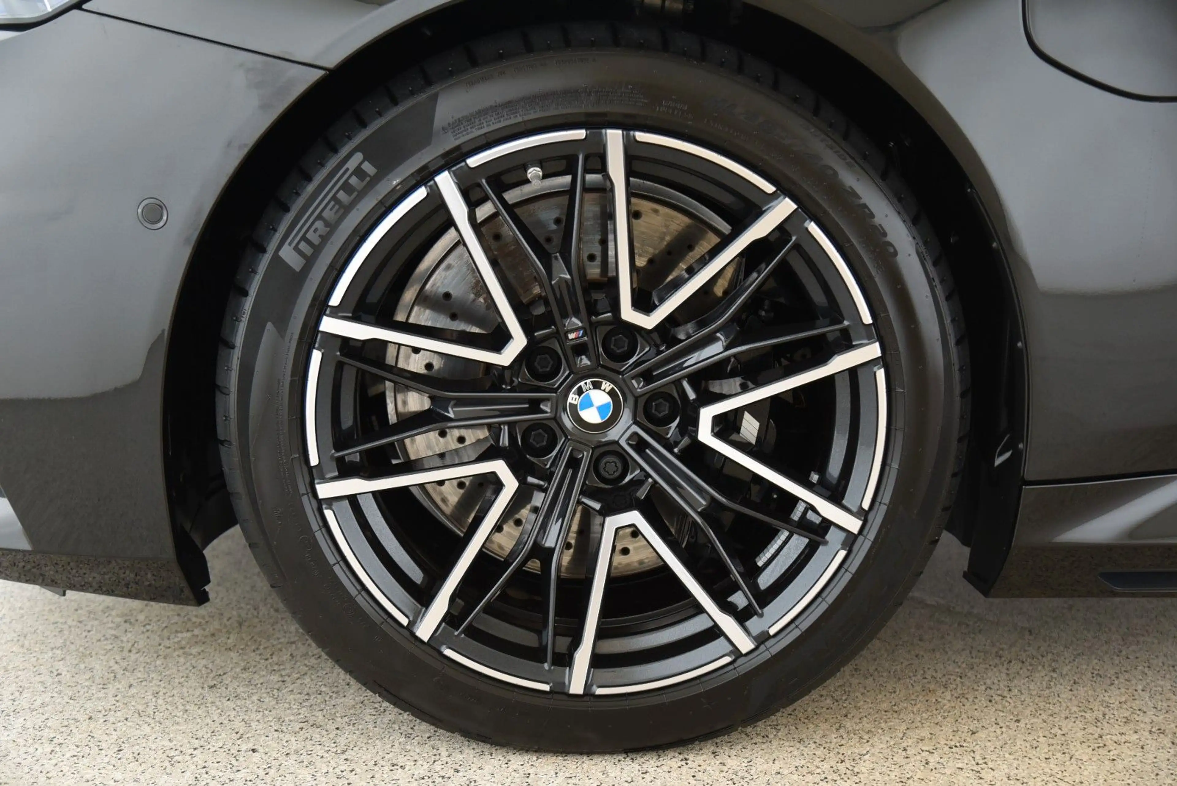 BMW M5 xDrive Touring ACC AHK Pano LED 360° DAB B&W — photo 23