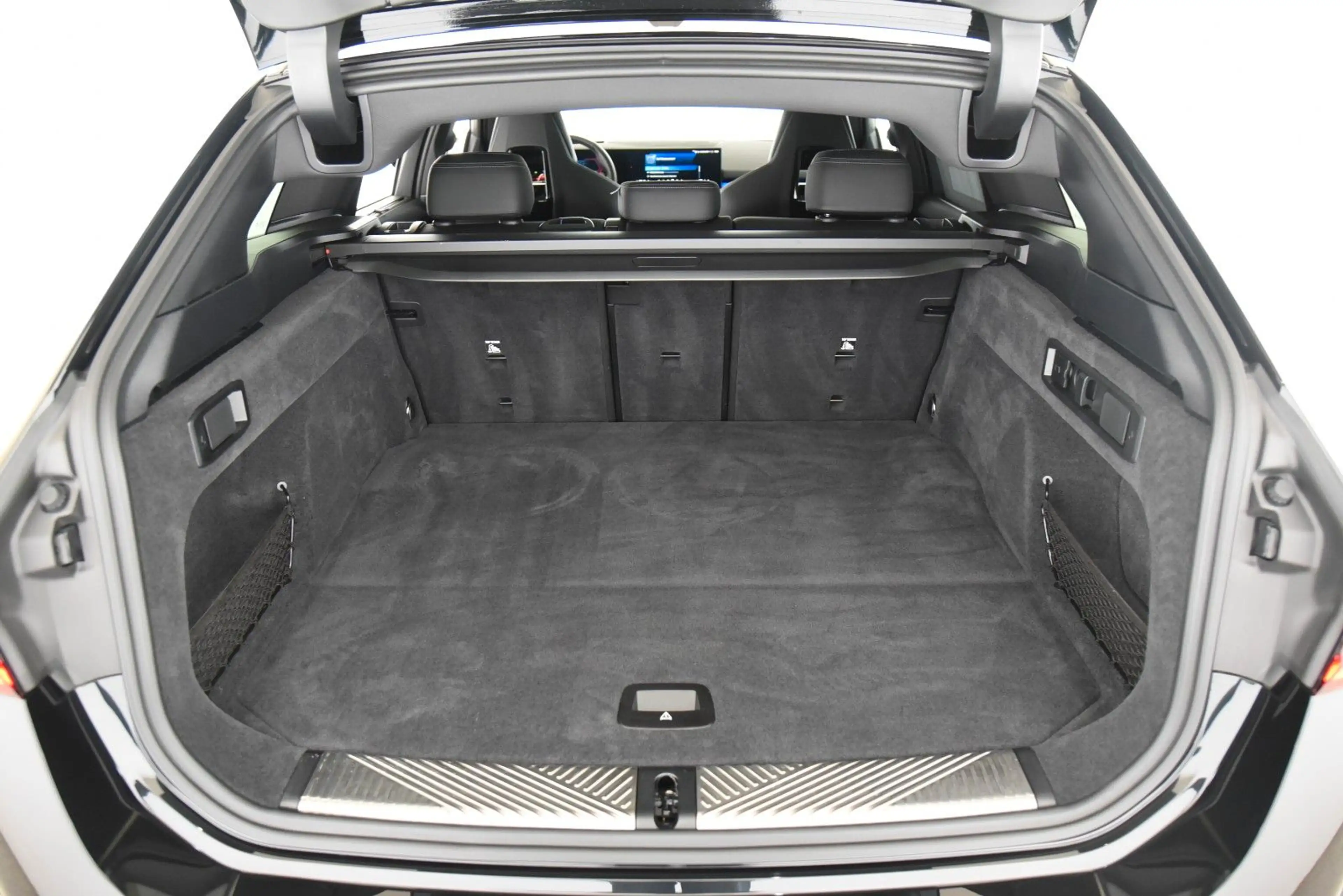 BMW M5 xDrive Touring ACC AHK Pano LED 360° DAB B&W — photo 7