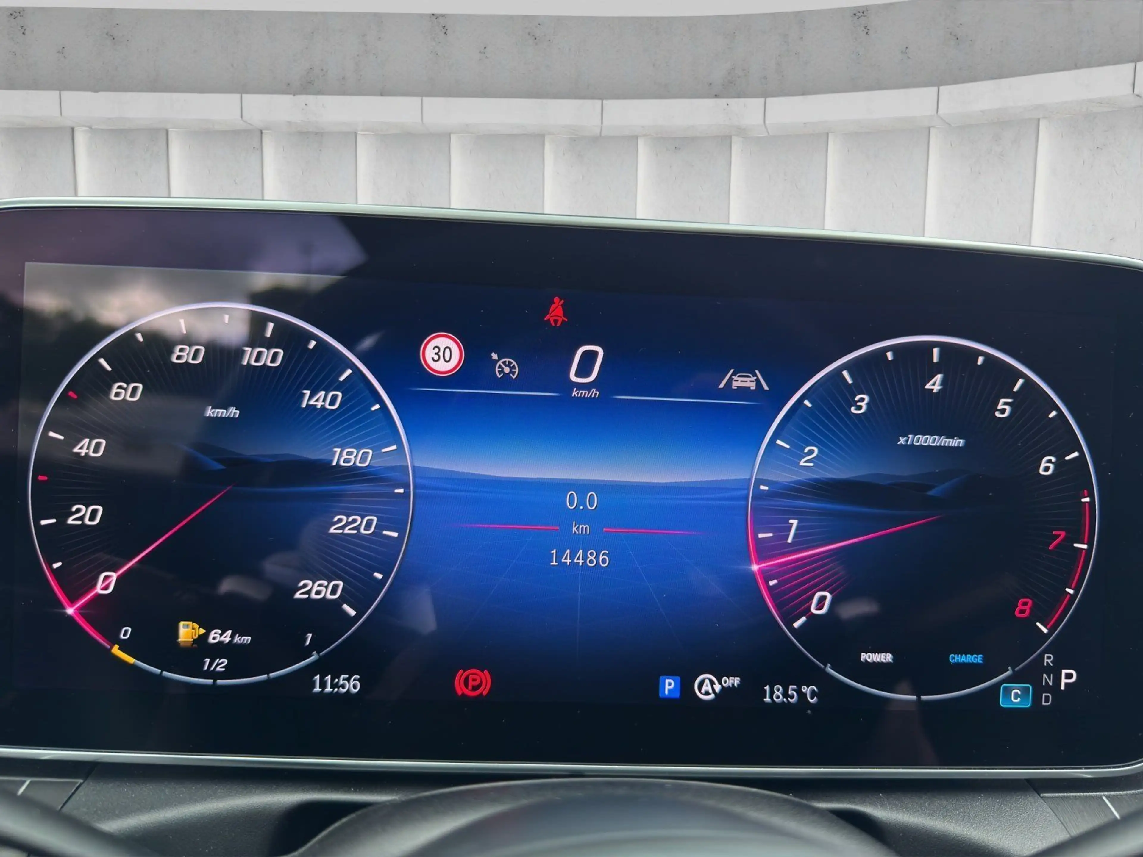 Mercedes-Benz CLE 300 AMG Premium+ 4M Night Pano Burm HUD DI-L — photo 11