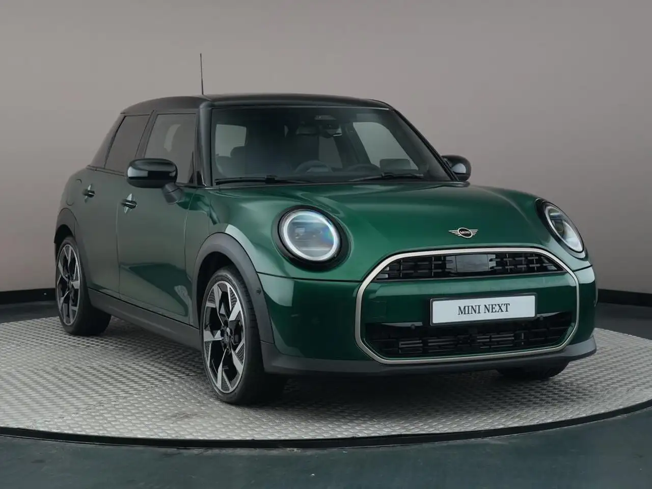 MINI Cooper 5-Deurs 1.5 Favoured M, миниатюра 3