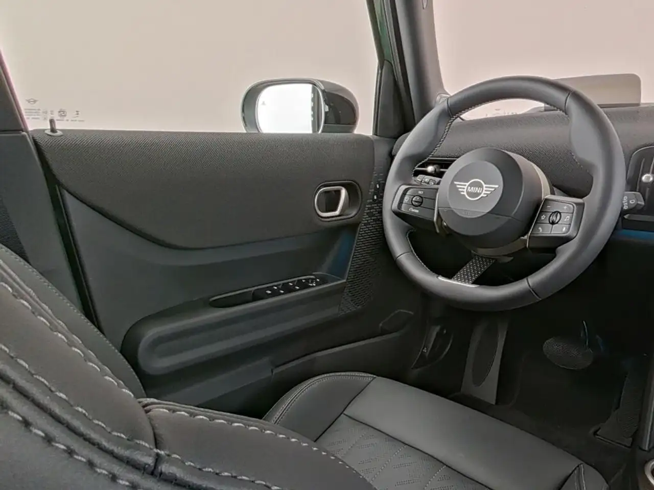 MINI Cooper 5-Deurs 1.5 Favoured M, миниатюра 4