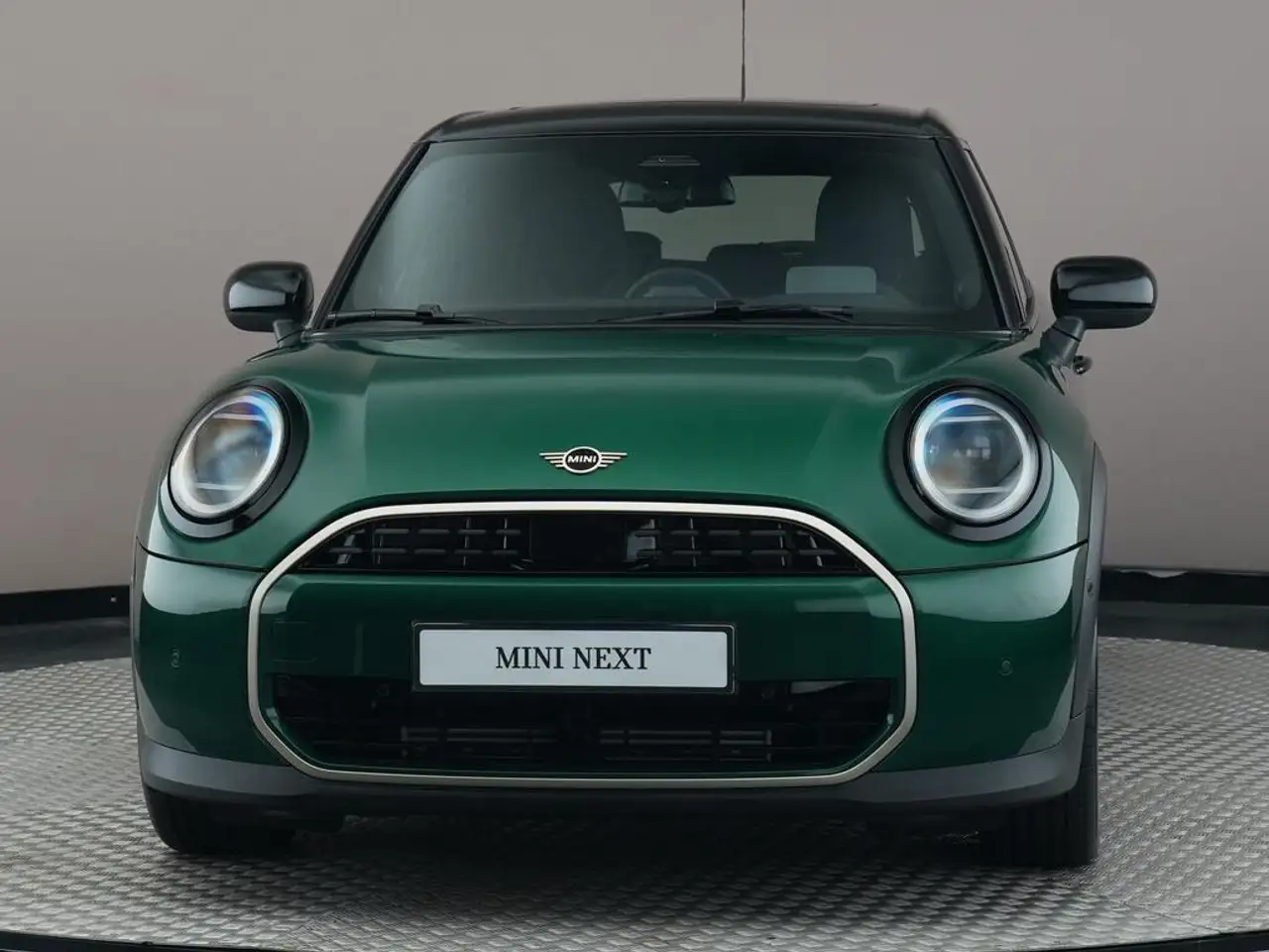 MINI Cooper 5-Deurs 1.5 Favoured M, миниатюра 2