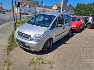 * Benzin /Gas - Klimaanlage *