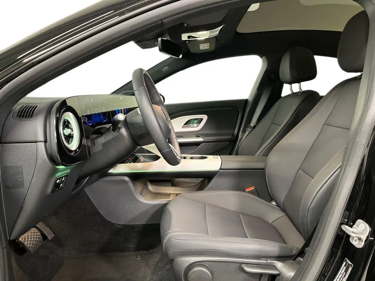 Mercedes-Benz CLA 2026 — фото 10