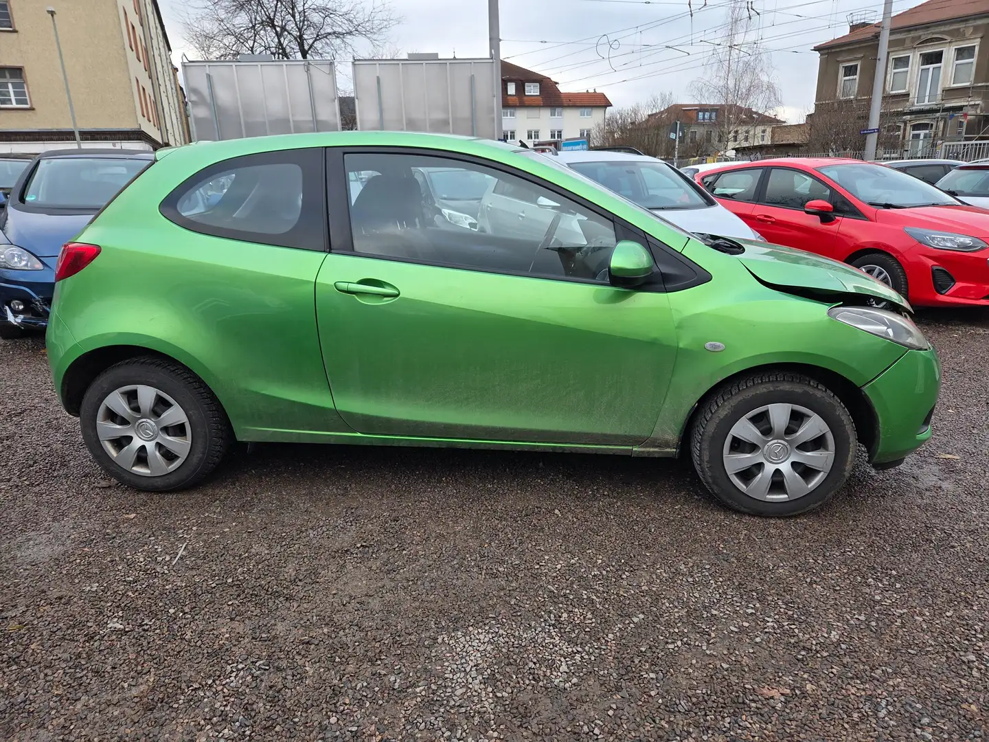 Mazda 2 1.3 Klima Independence Sport (3-trg.)(63kW) Groen - 1