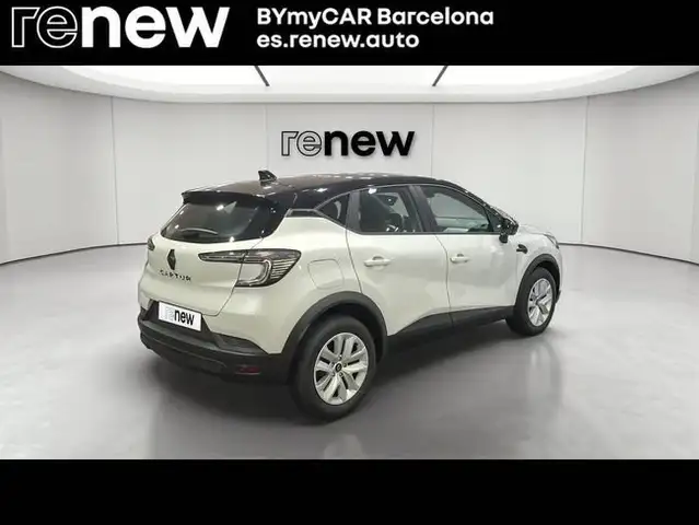 Renault Captur view 3