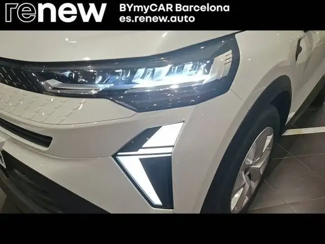 Renault Captur view 9