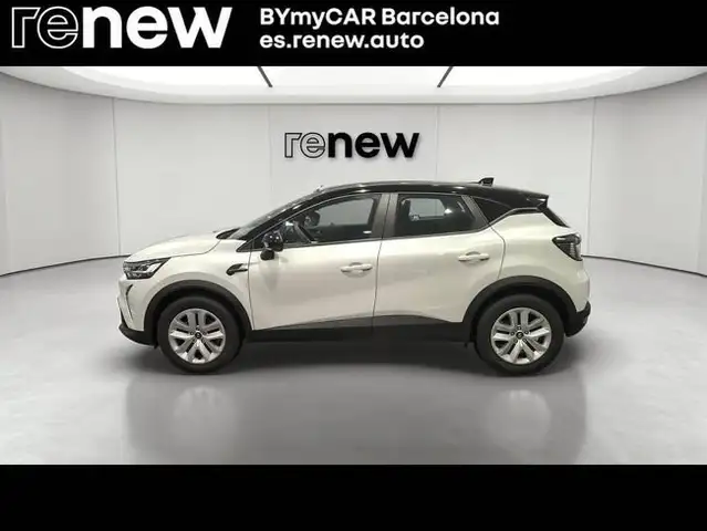 Renault Captur view 4