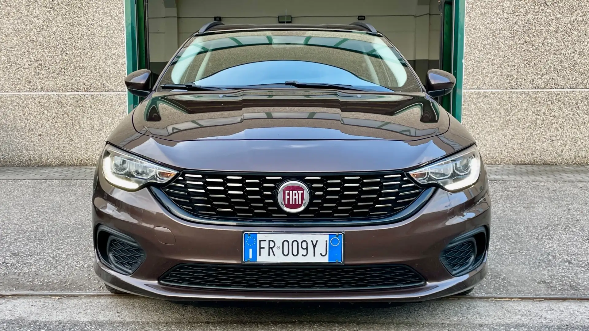 Fiat Tipo FIAT TIPO SW 1.6 MJT DCT EASY 120CV - NEOPATENTATI Bronzo - 2