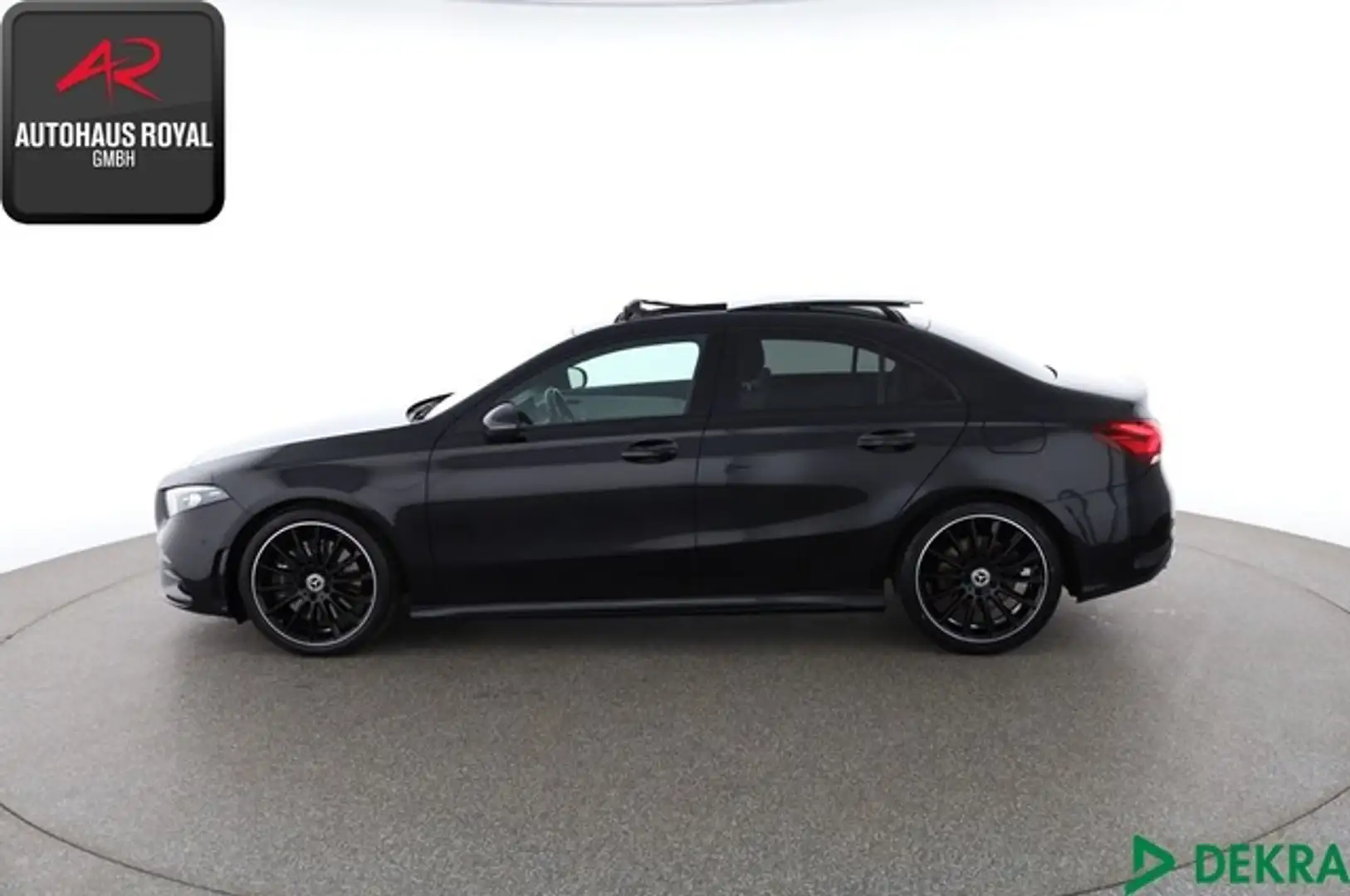 Mercedes-Benz A 250 Limousine AMG NIGHT BURMESTER,MULTIBEAM Black - 2