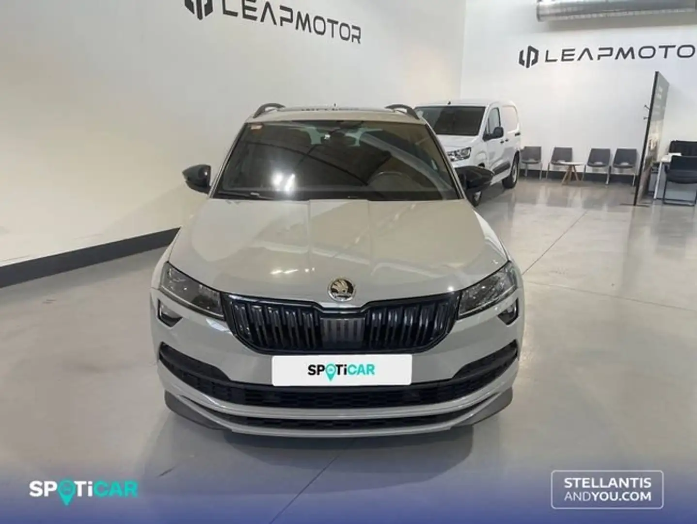 Skoda Karoq 1.5 TSI Sportline ACT DSG Beige - 2