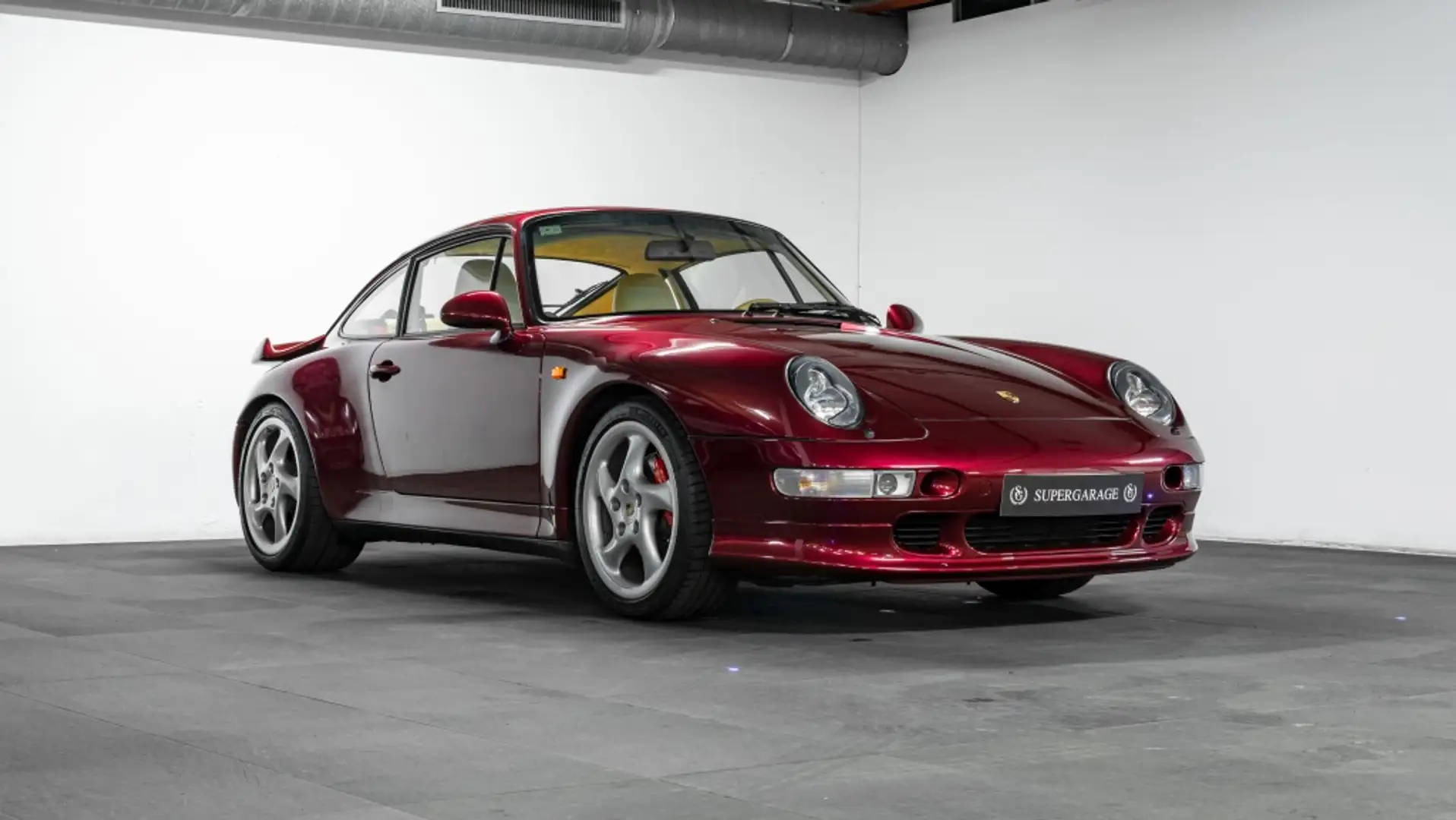 Porsche 993 Turbo (993) Червоний - 1