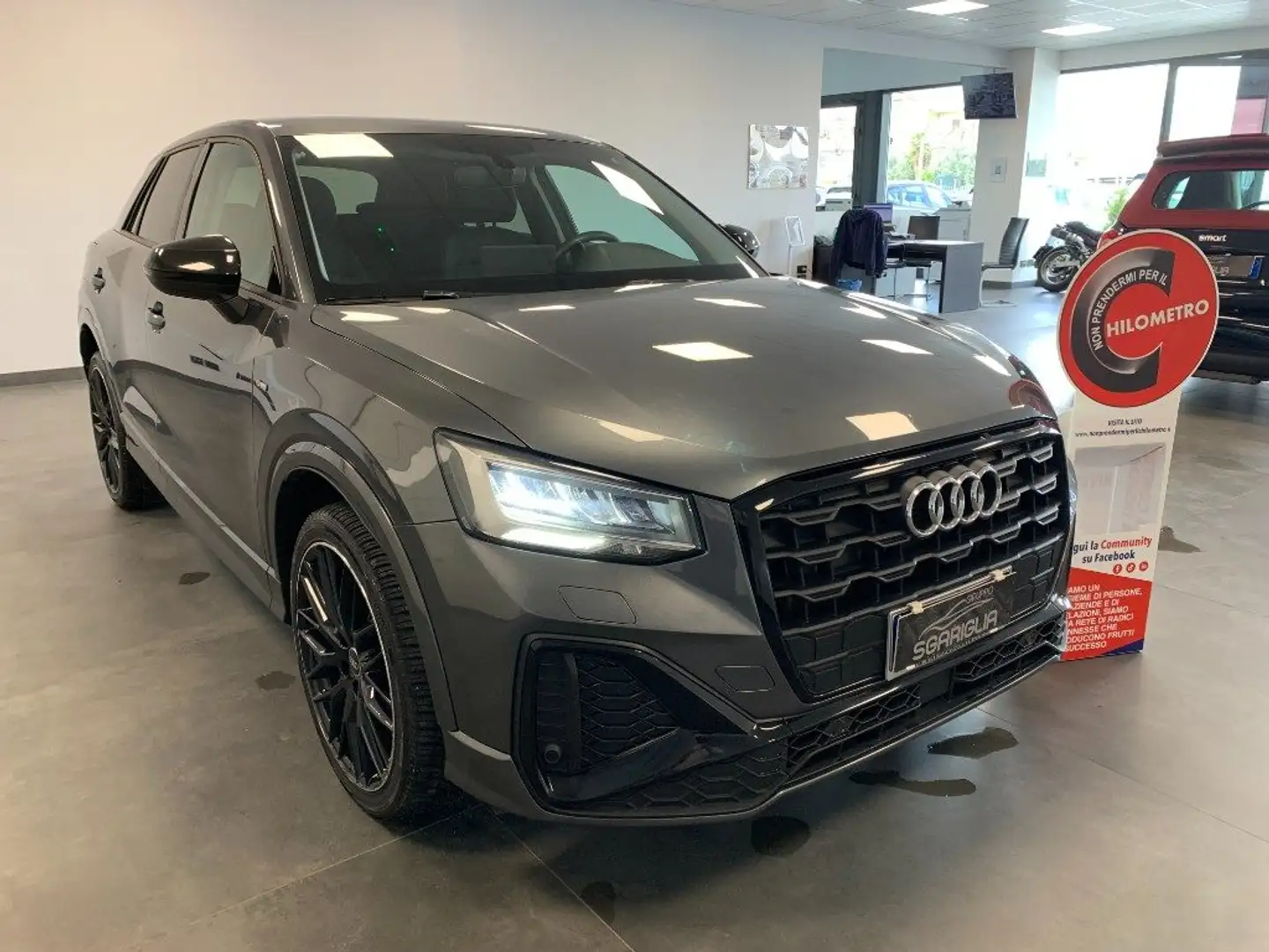 Audi Q2 30 TDI S line Edition Identity Black S tronic AUT Gris - 1