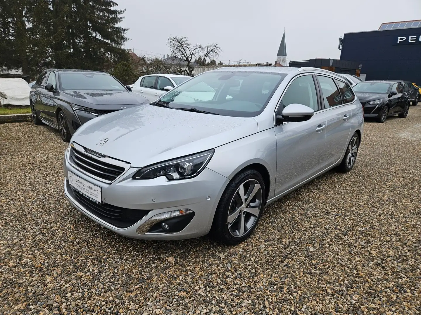 Peugeot 308 SW HDI Allure,EPH,Navi,AHK,8-fach bereift Grau - 1