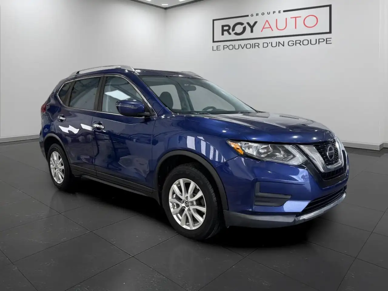Nissan Rogue fotografie Nissan Rogue