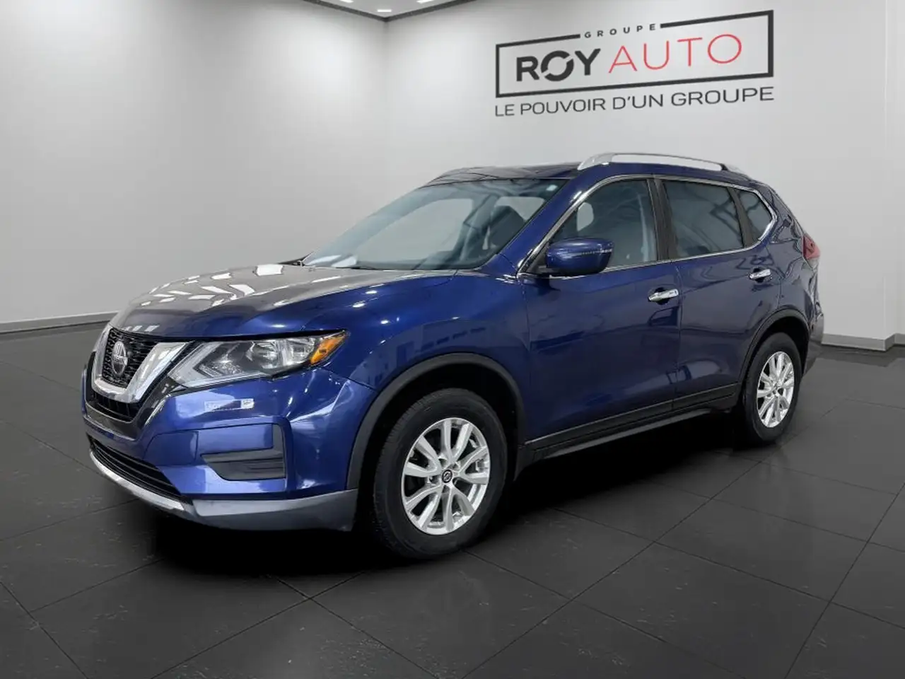 Nissan Rogue fotografie Nissan Rogue