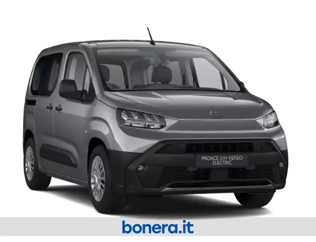 Toyota Proace view 2