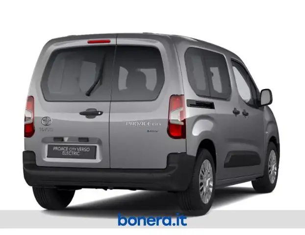 Toyota Proace view 3