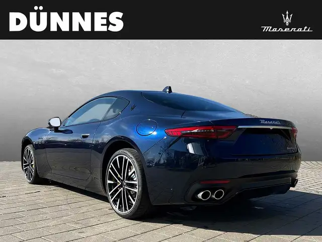 Maserati Granturismo view 2
